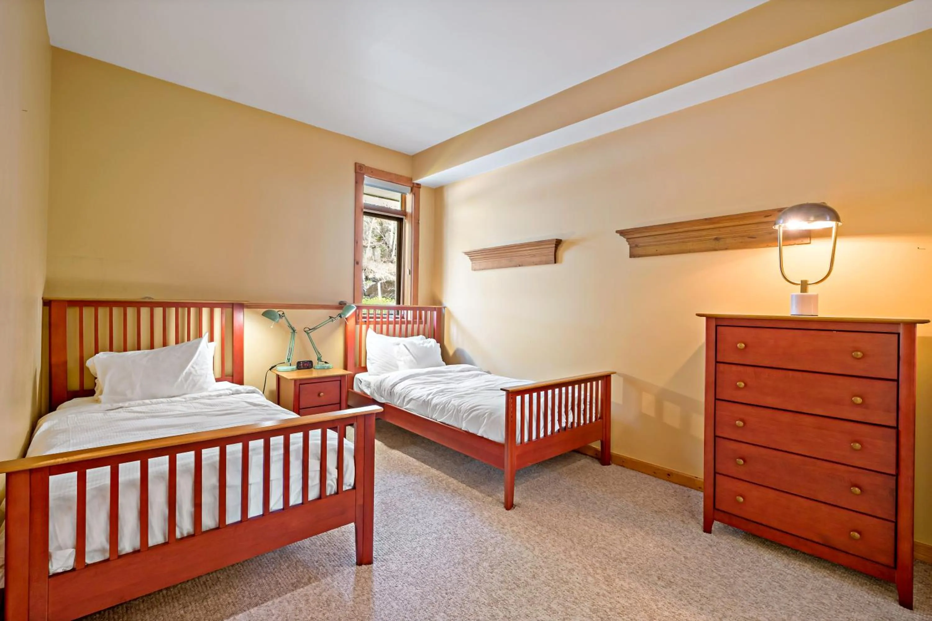 Bed in Chalumeau by Rendez-Vous Mont- Tremblant