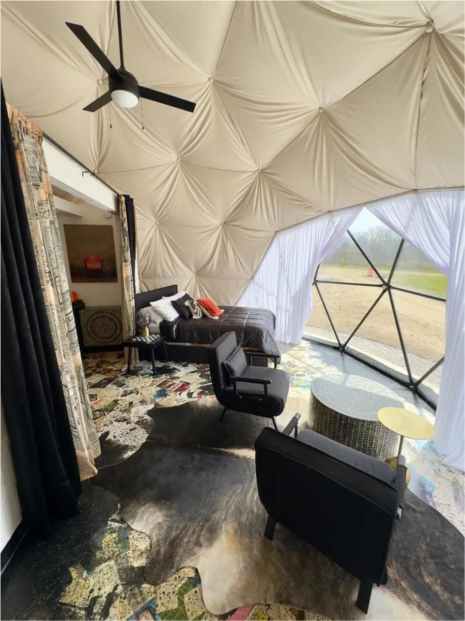 Living room in DayDreamer Domes