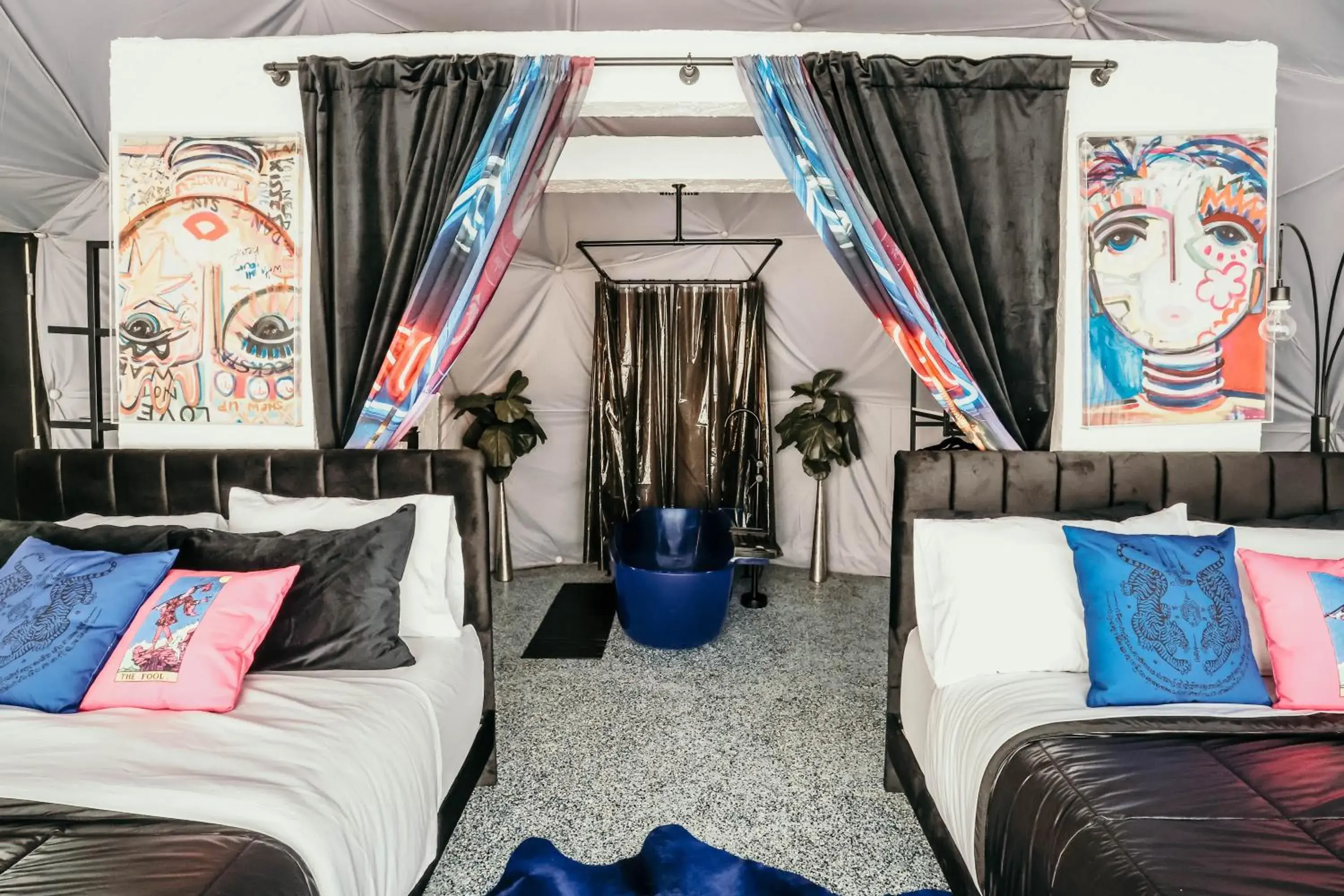 Double Room in DayDreamer Domes Double Room in DayDreamer Domes