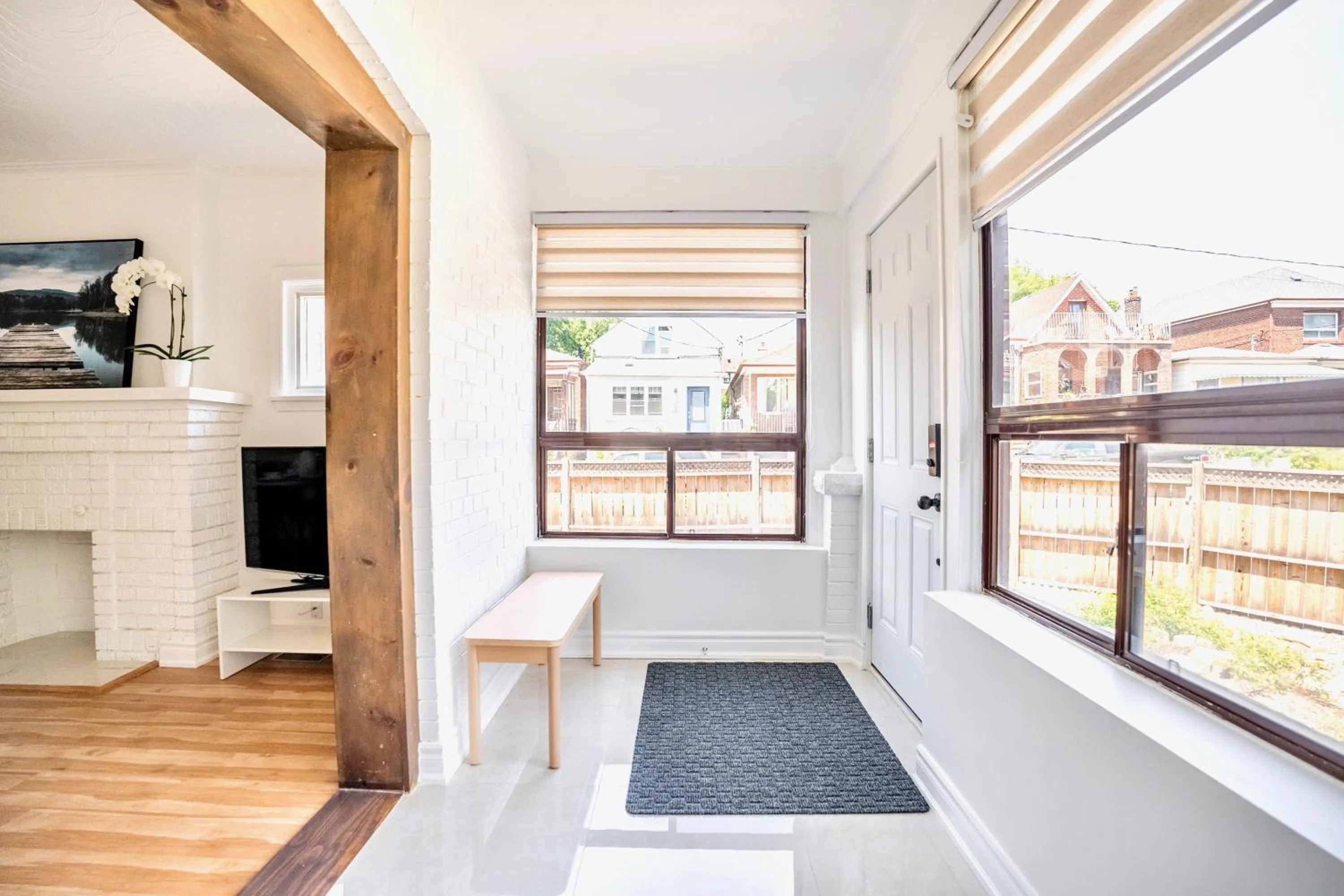 3BR Luxury Home - Heart of St Clair West