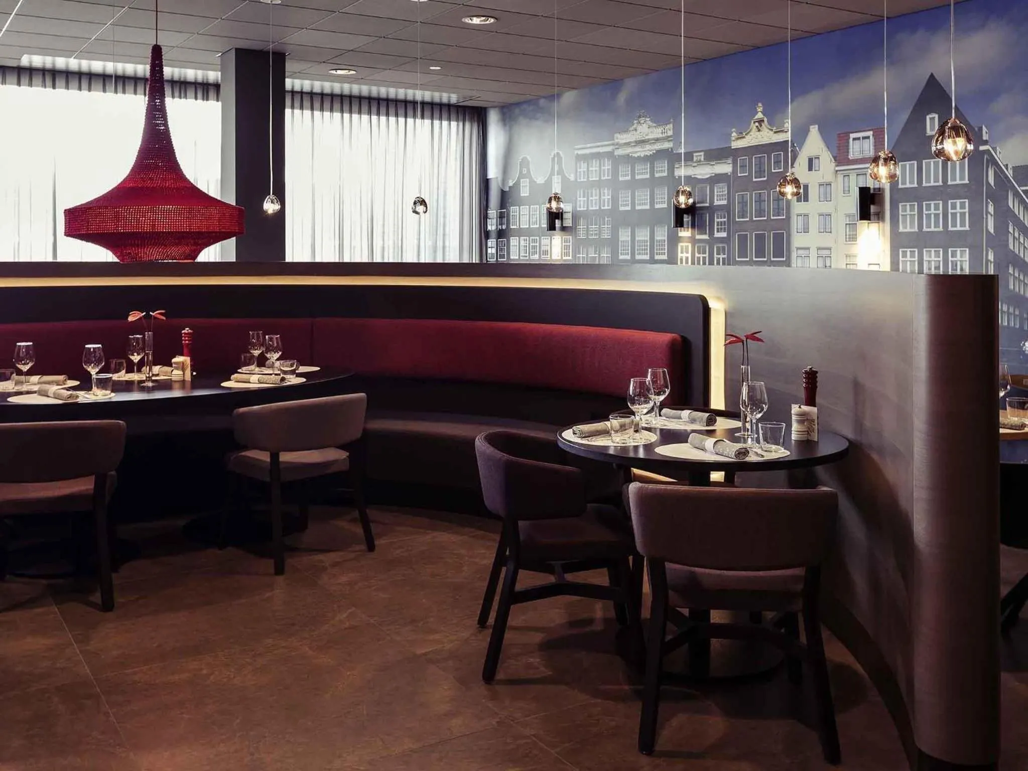 Restaurant/places to eat in Mercure Amsterdam City Hotel