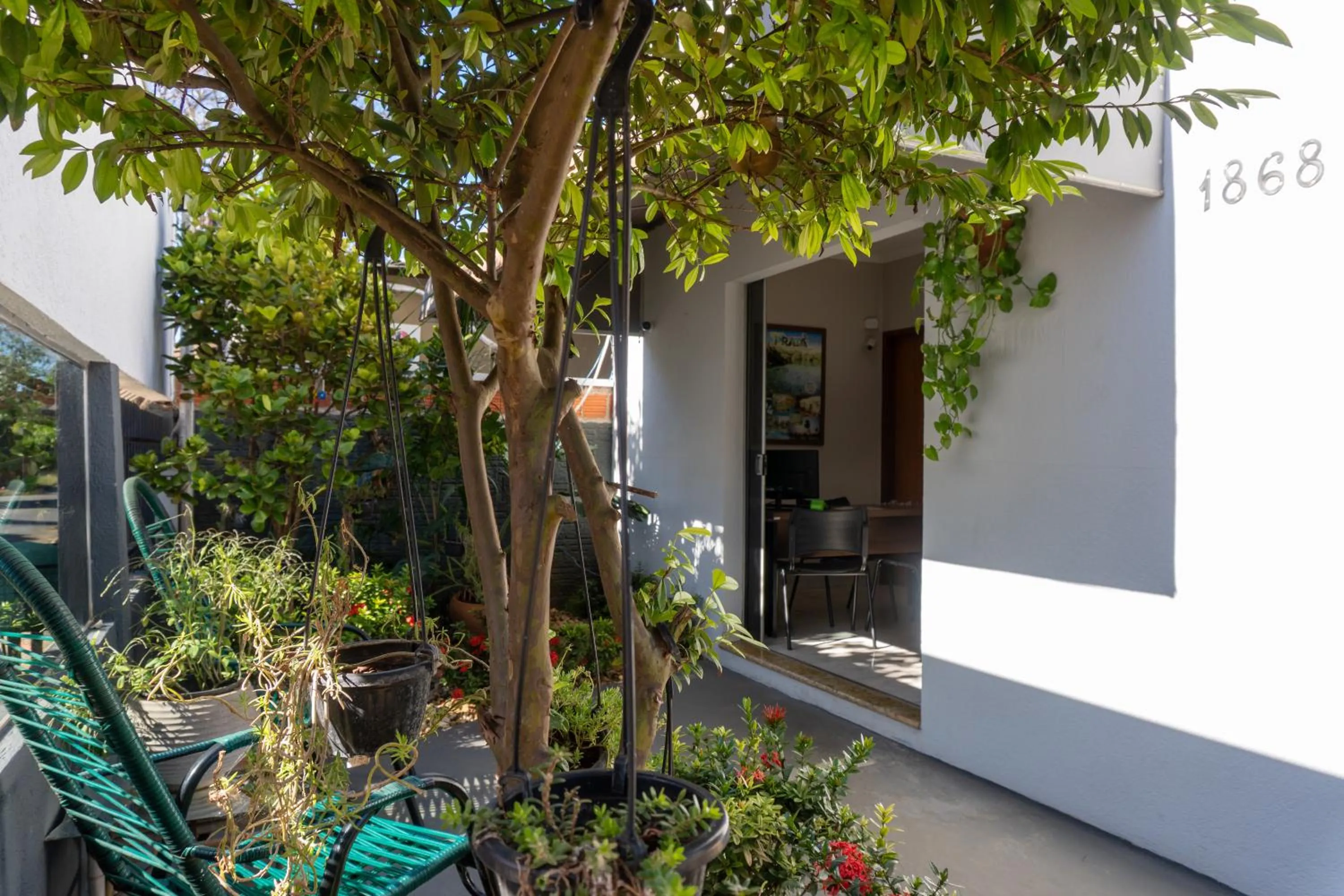 Garden in Pousada Papaya - Bonito