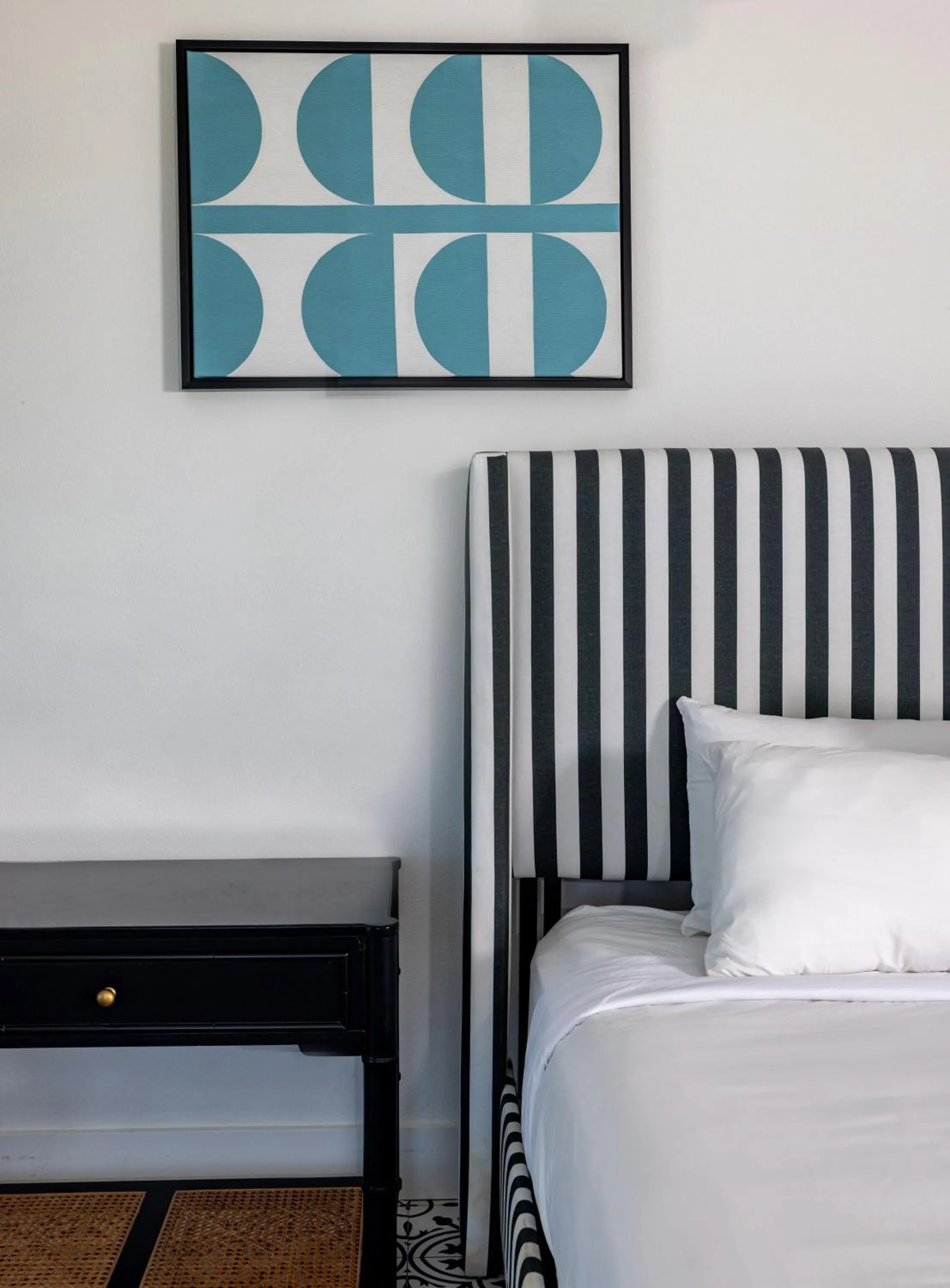 Deluxe King Suite in The Retreat at Anna Maria Island Inn