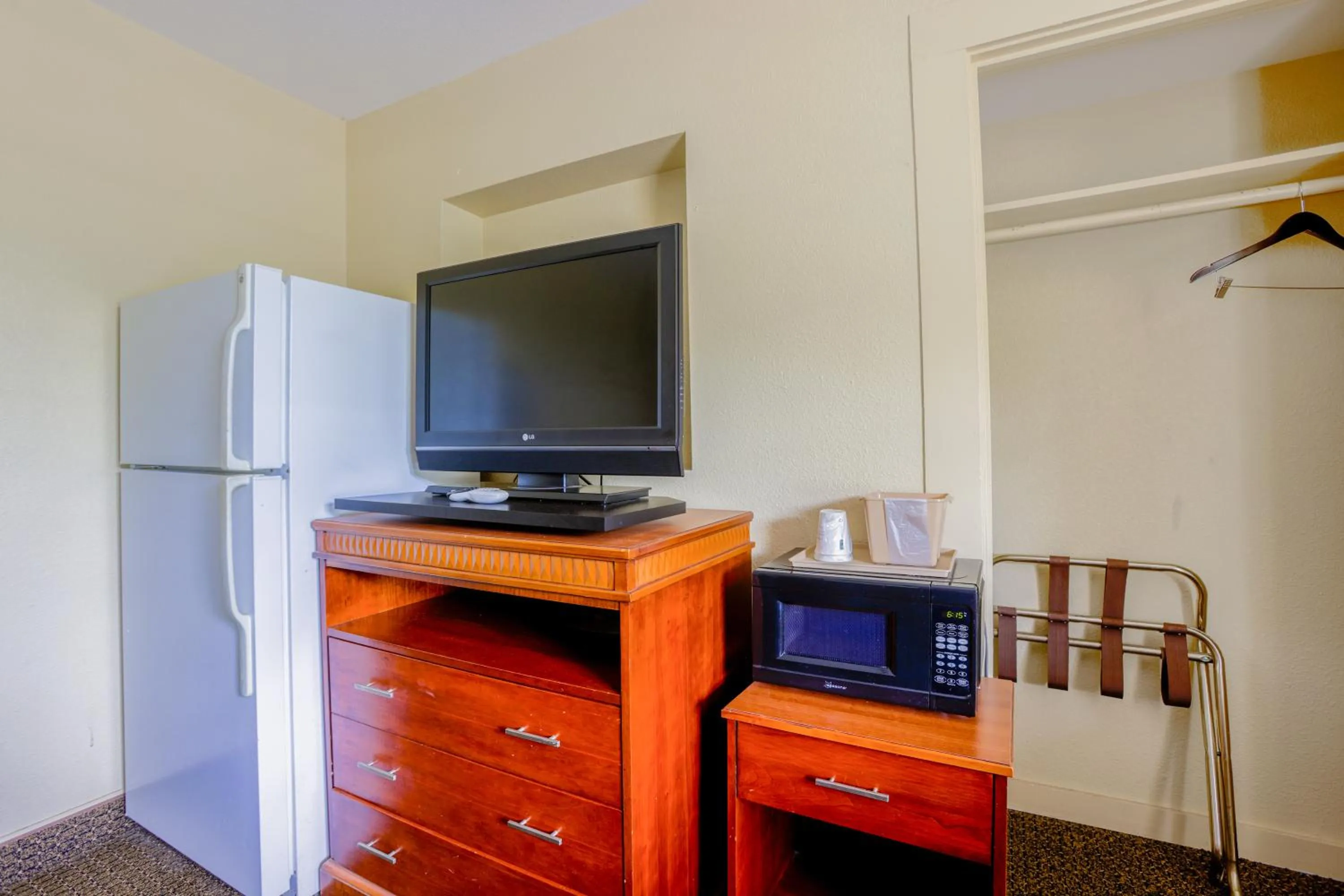 Area and facilities in Budget Inn By OYO Natural Bridge I-81