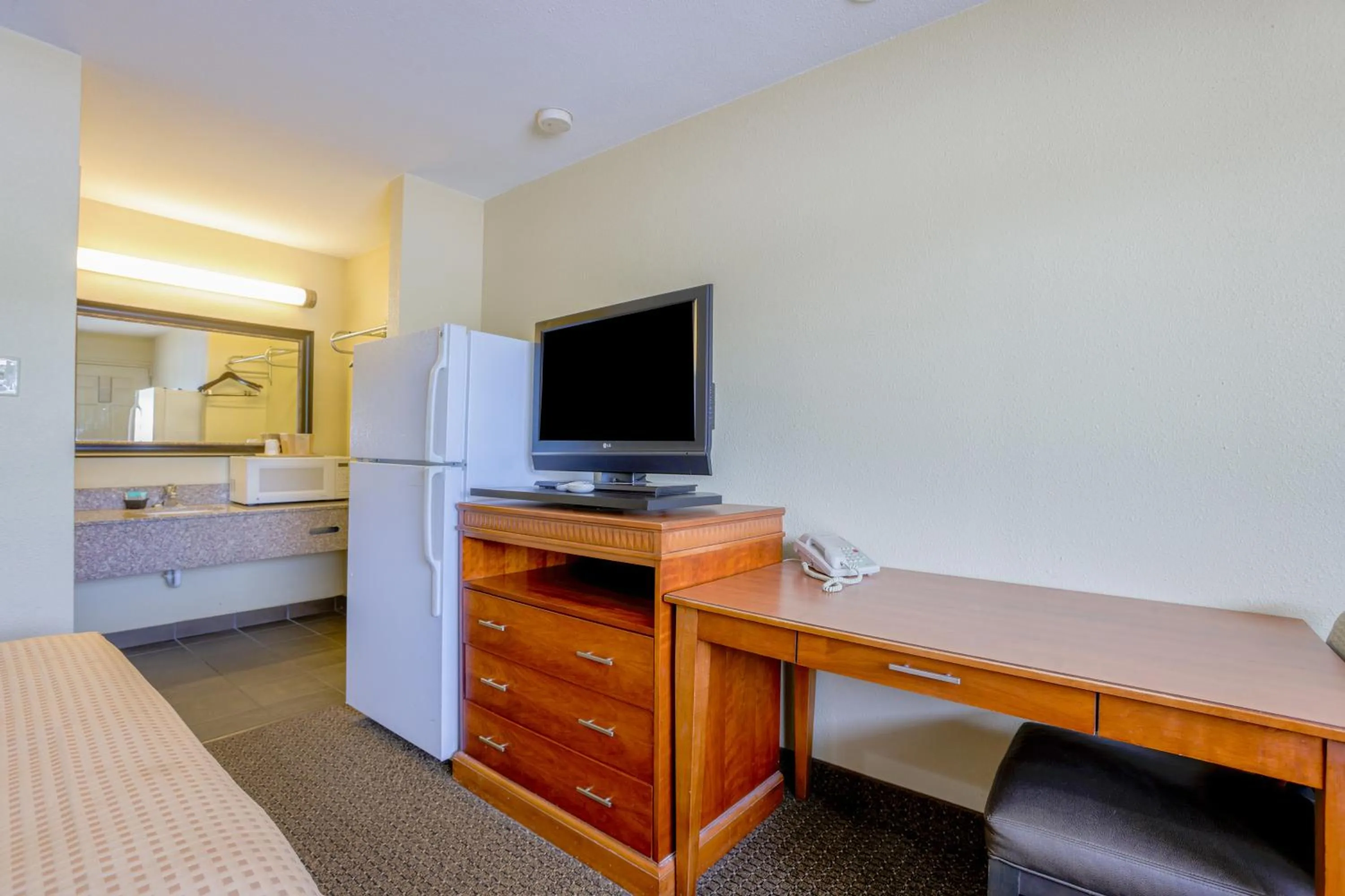 Area and facilities, Bed in Budget Inn By OYO Natural Bridge I-81