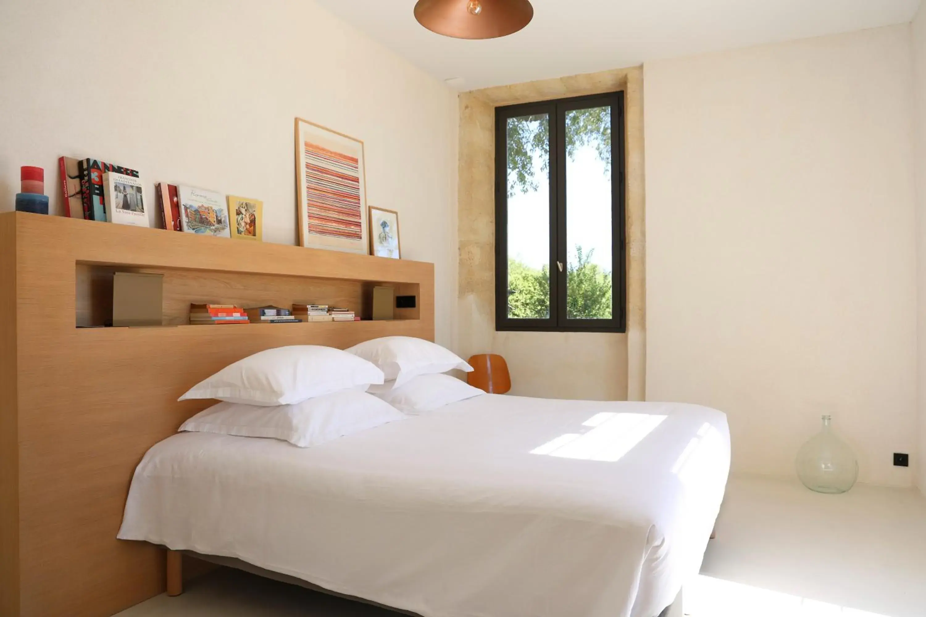 Family Room with Terrace - single occupancy in Prieuré Saint-Nicolas - Les Maisons Family Room with Terrace - single occupancy in Prieuré Saint-Nicolas - Les Maisons