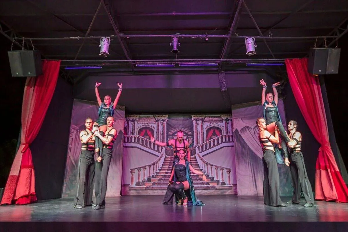 Evening entertainment in Side Orange Paradise Hotel