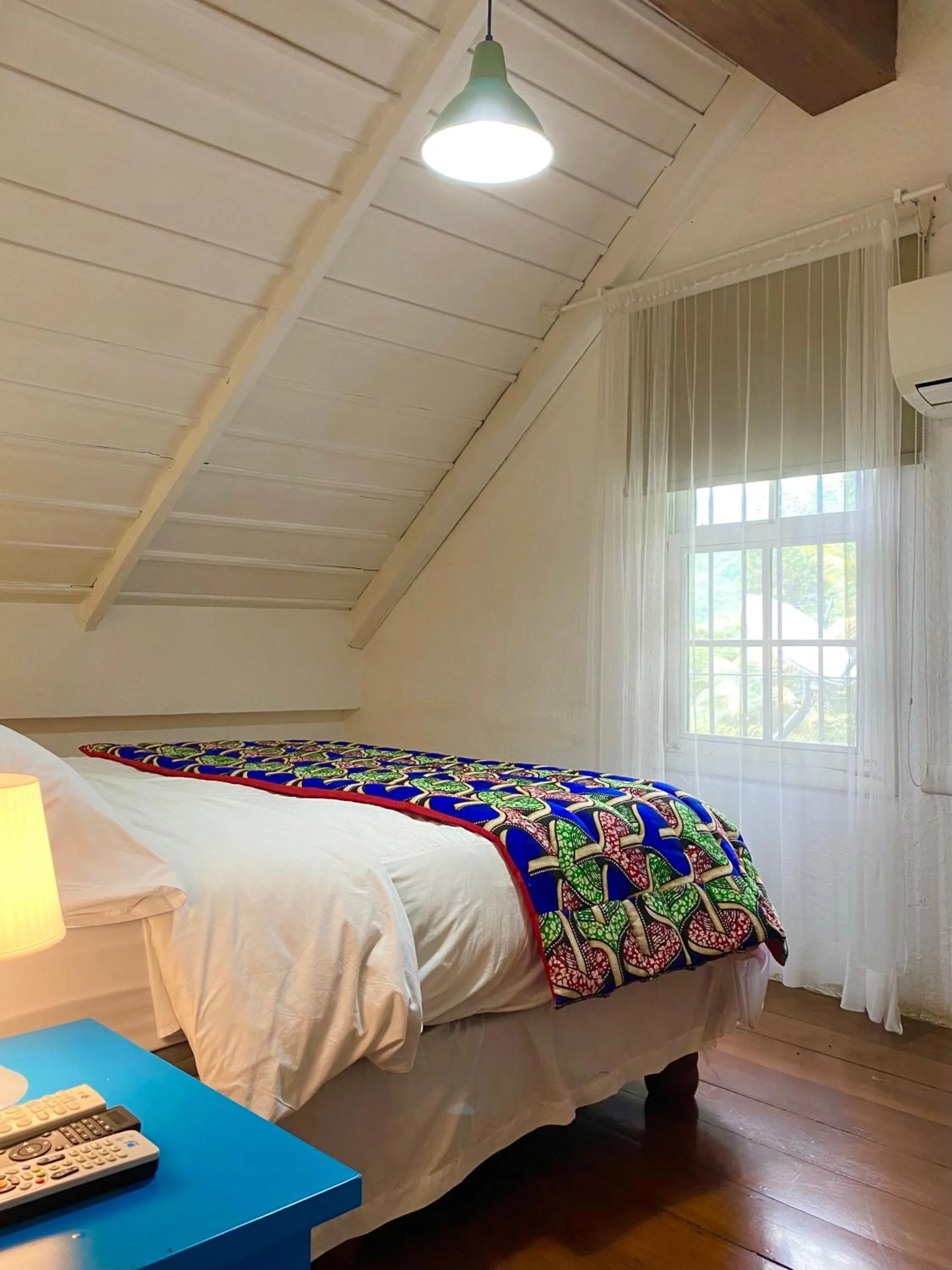 Bed in Iguanazu Bed & Breakfast