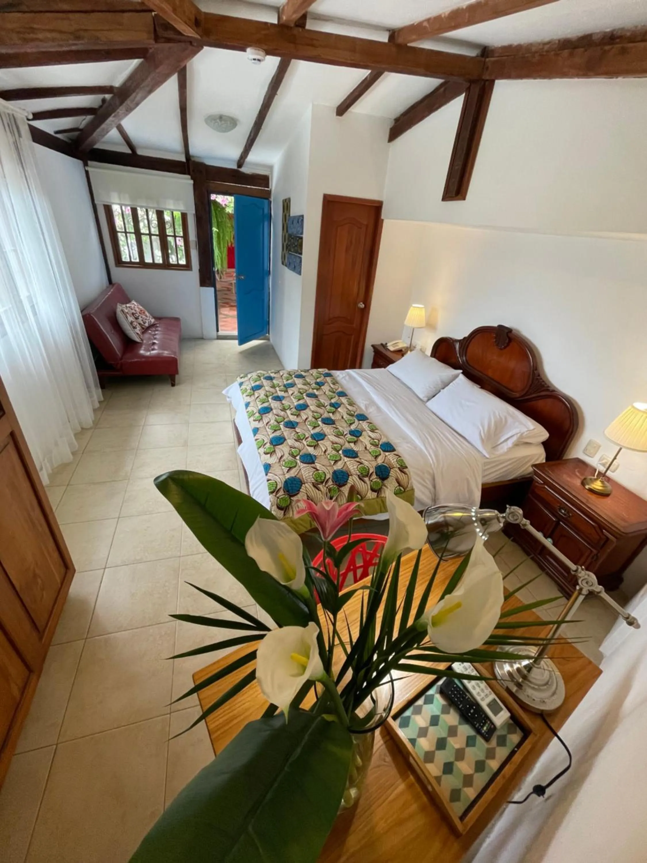 Bed in Iguanazu Bed & Breakfast