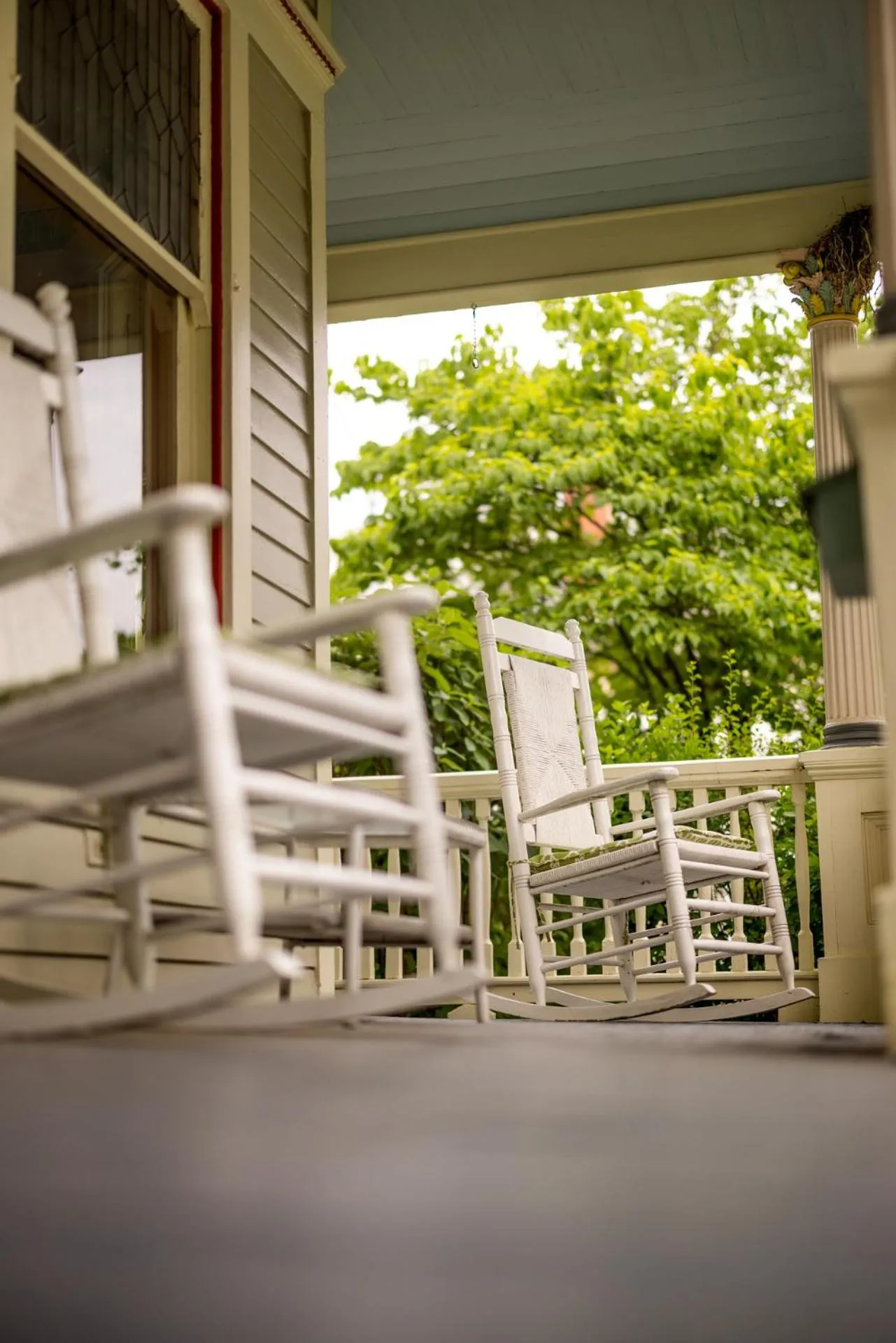 Property building in Walnut Street Inn