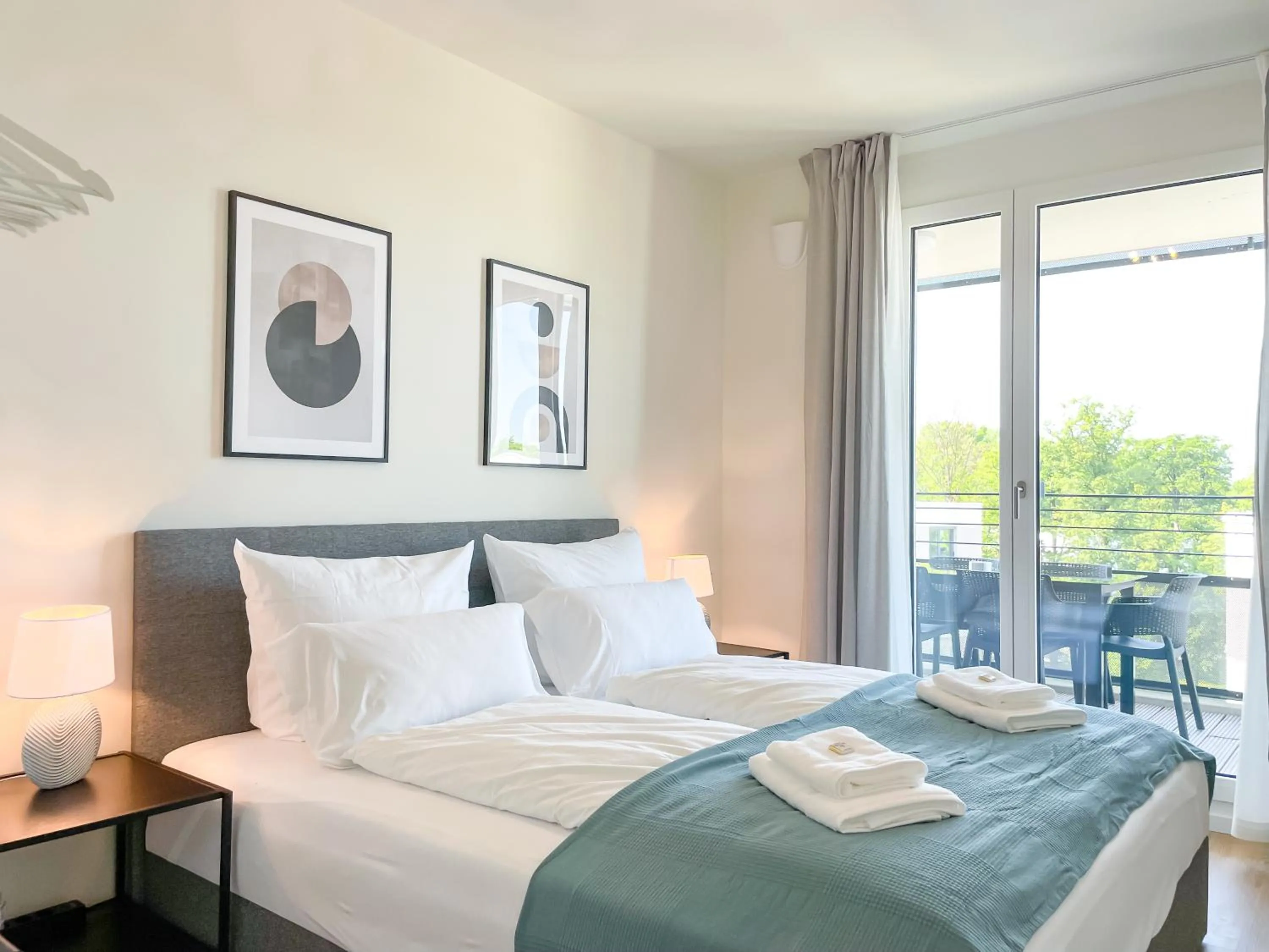 UNiQE- 6 pers - design apartment - fair - SKY-TV - parking