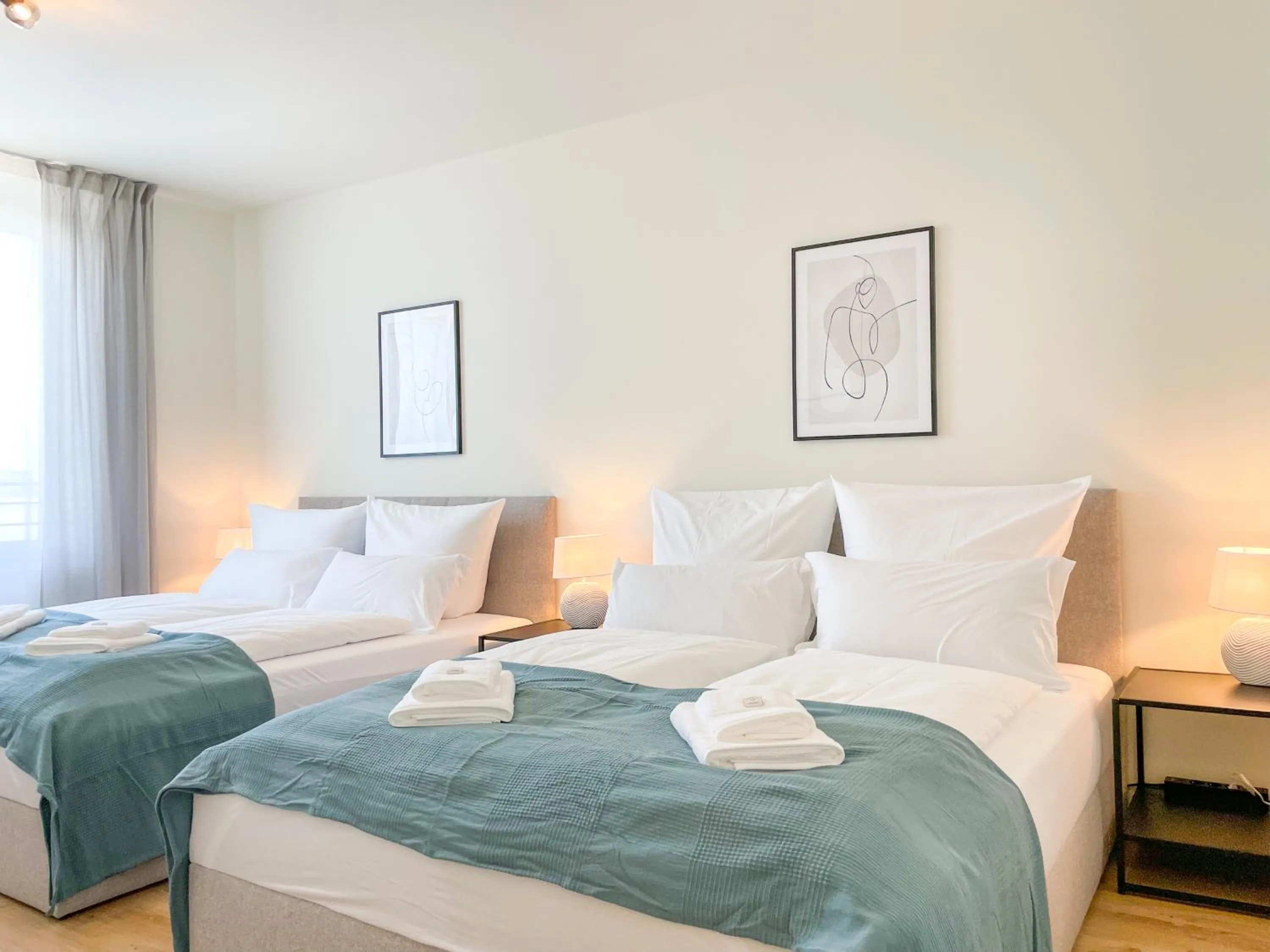 UNiQE- 6 pers - design apartment - fair - SKY-TV - parking