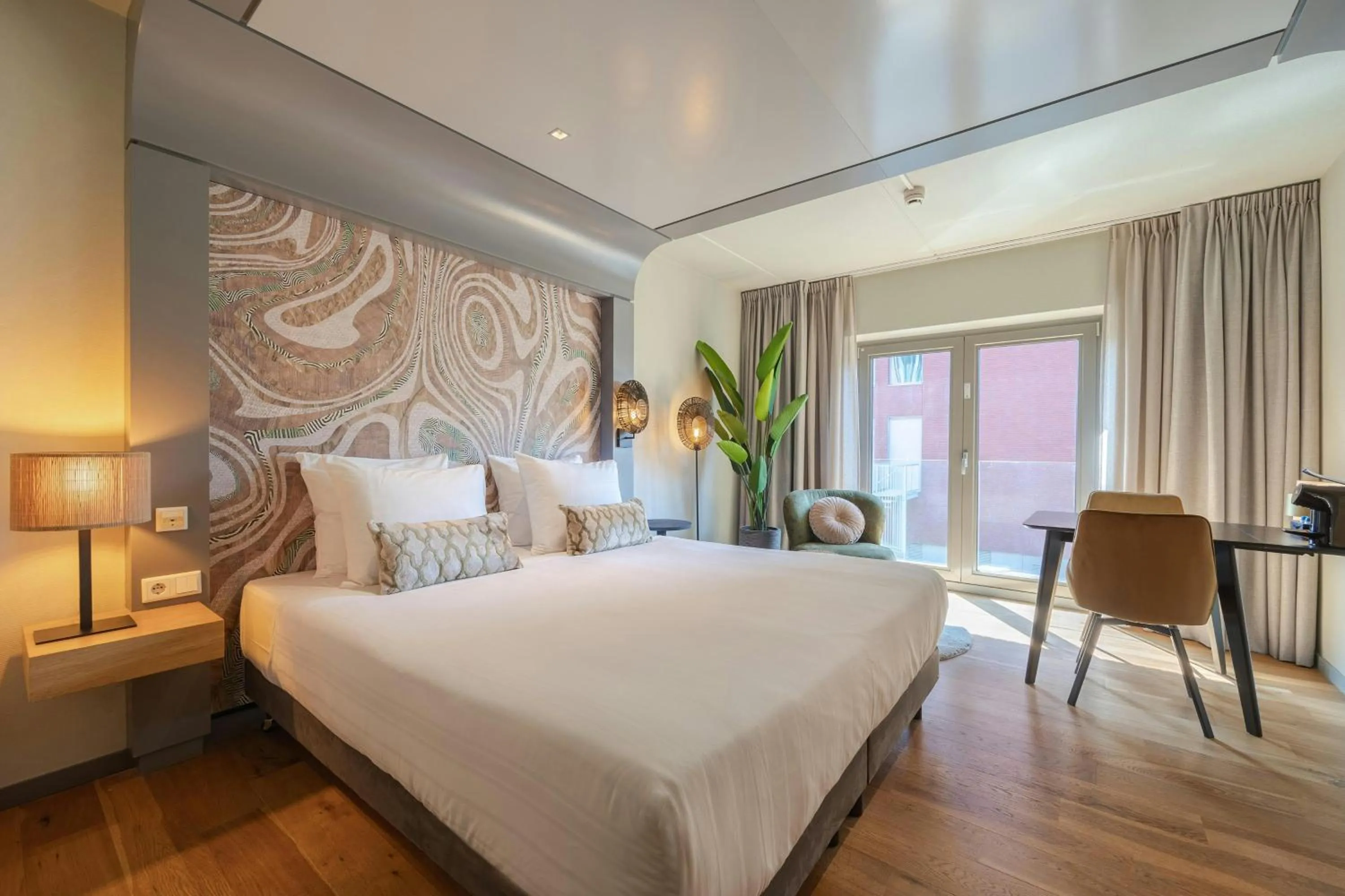 Photo of the whole room, Bed in Leonardo Hotel Breda City Center