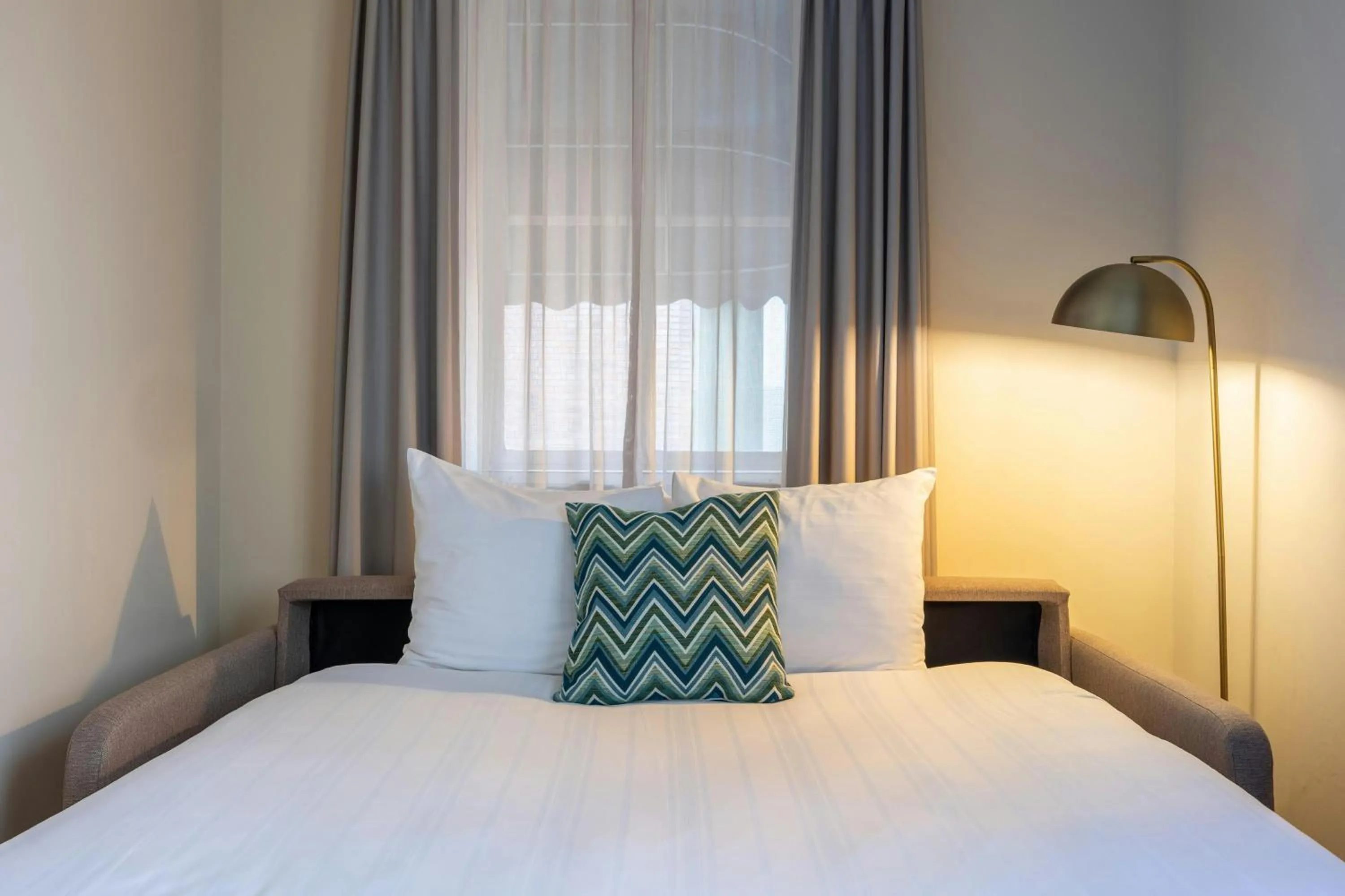 Bedroom, Bed in Leonardo Hotel Breda City Center