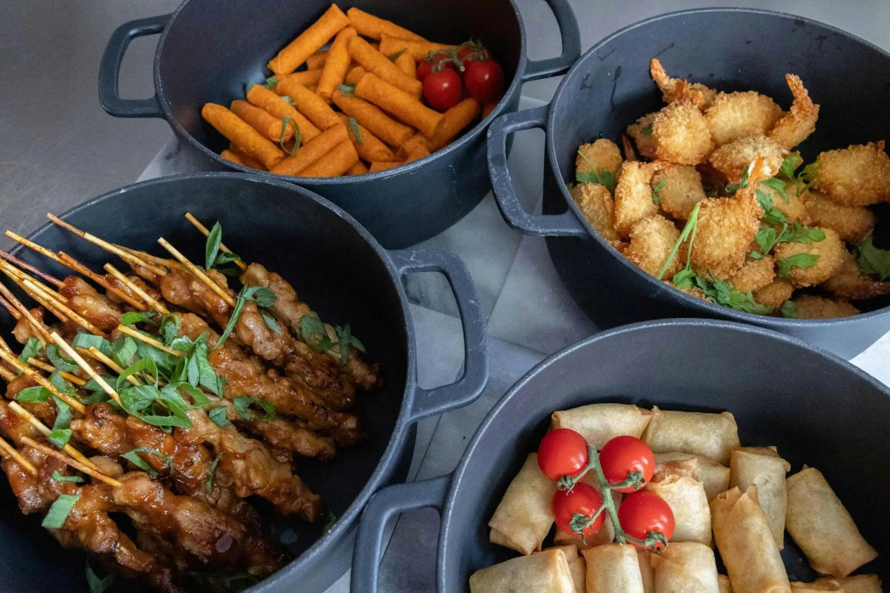 Restaurant/places to eat in Leonardo Hotel Breda City Center