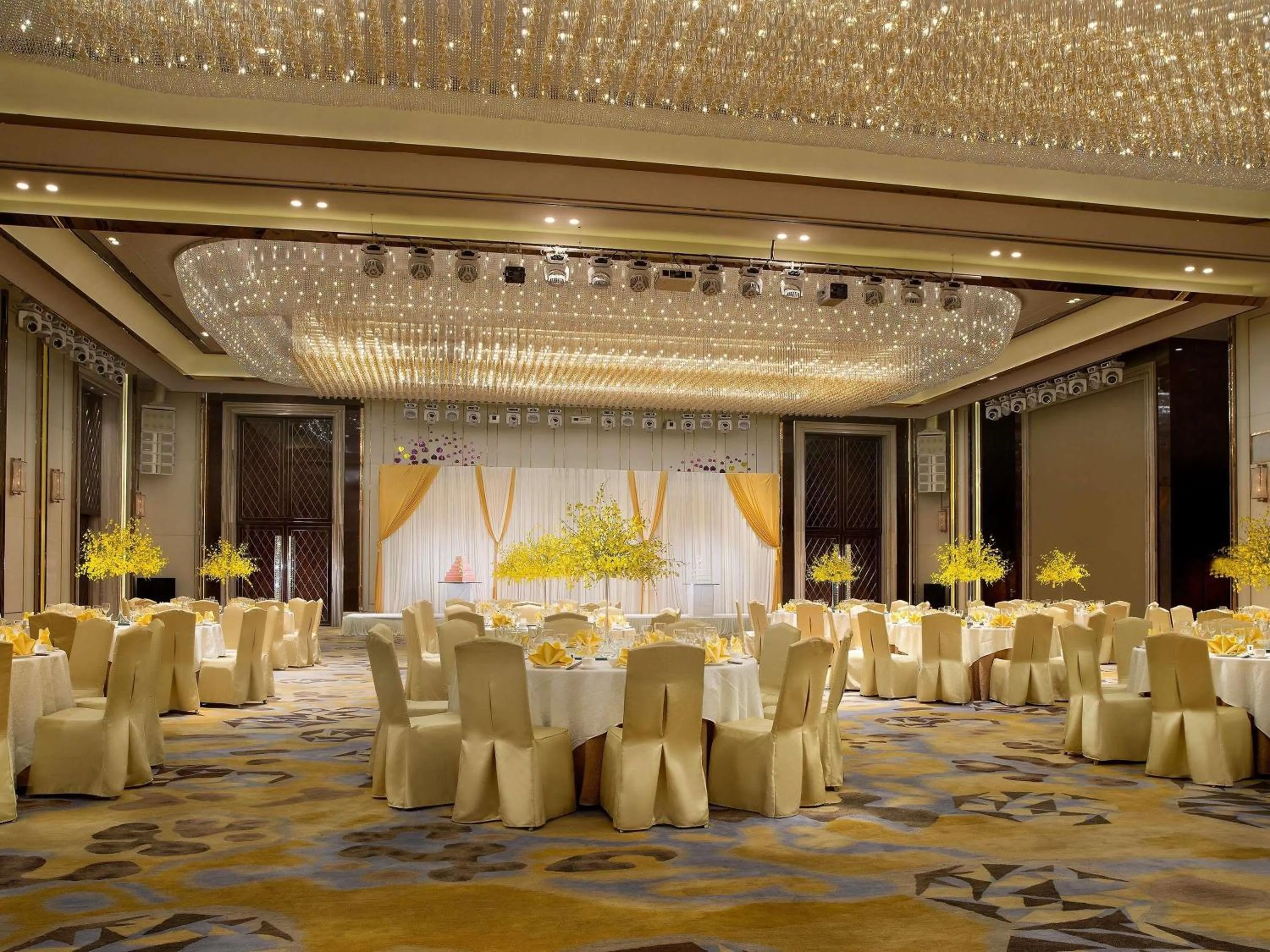 wedding in Sofitel Legend People's Grand Hotel Xi'an