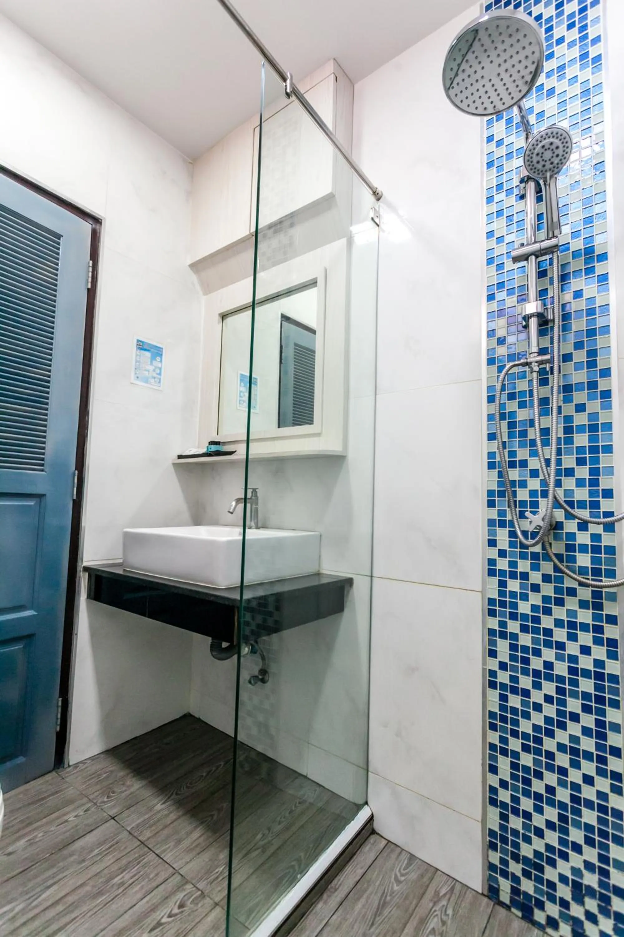 Shower in Coco Bella Hotel