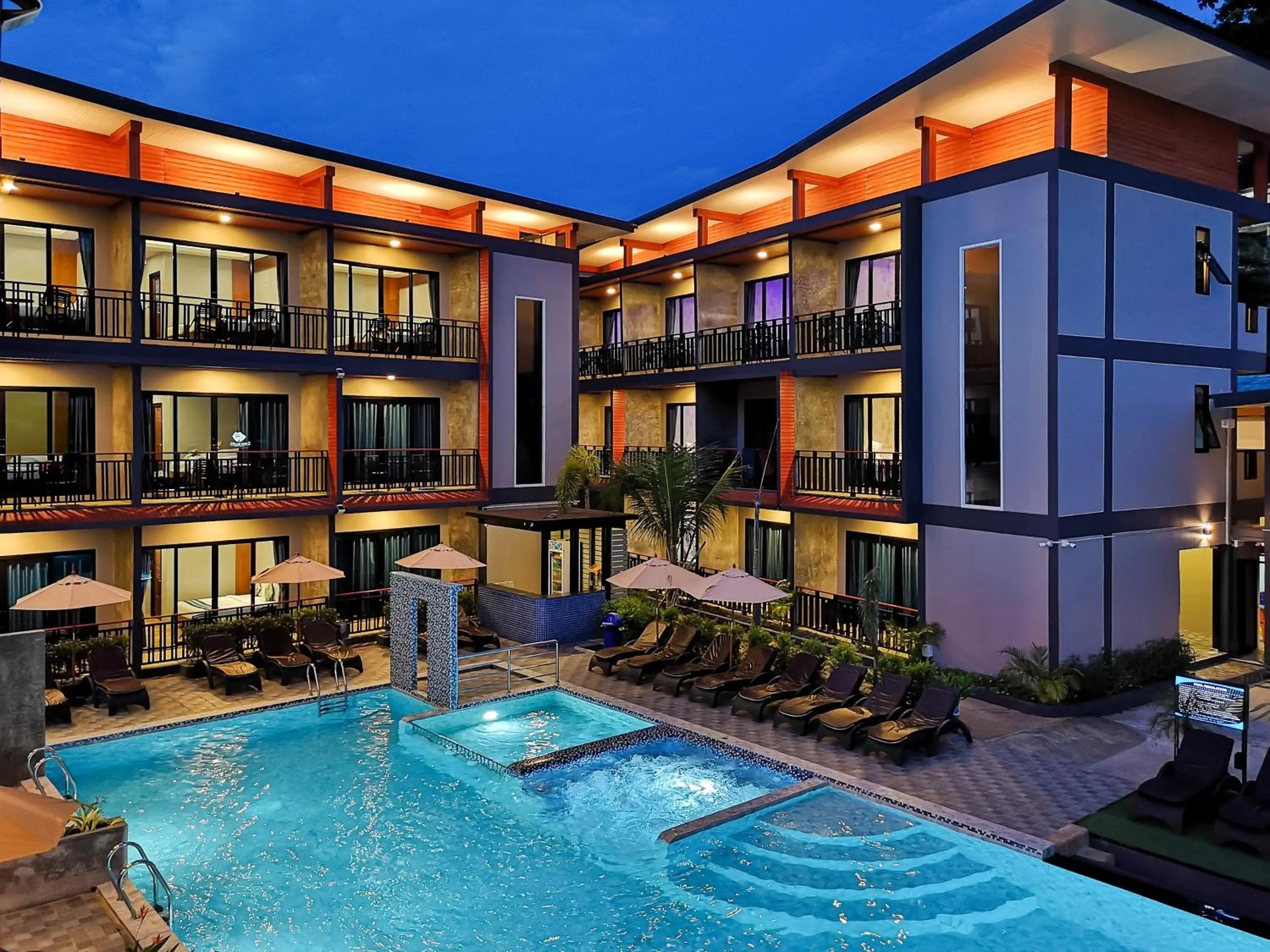 Swimming pool in Coco Bella Hotel