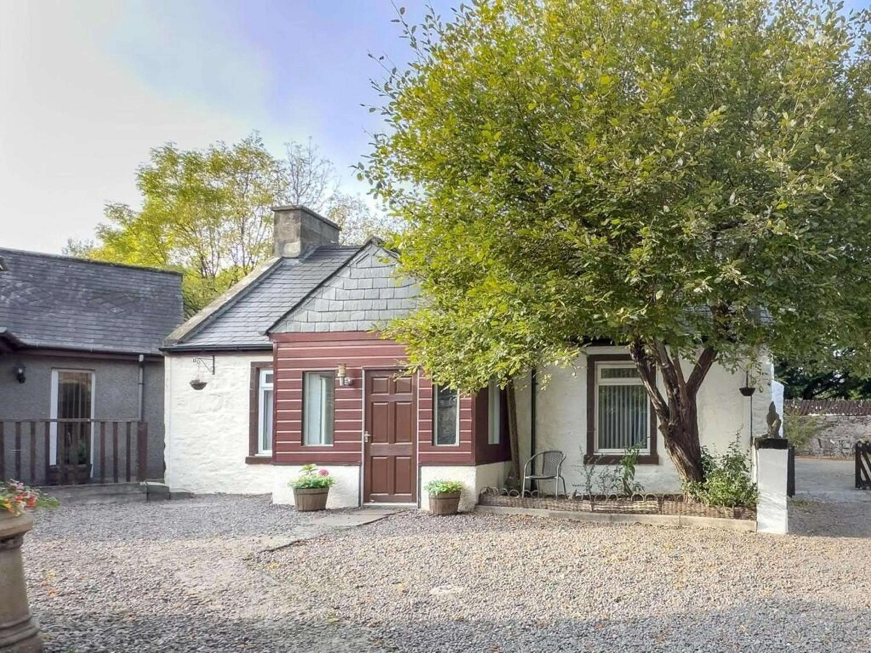 Property building in OYO Eastbank Hotel, Speyside Scotland