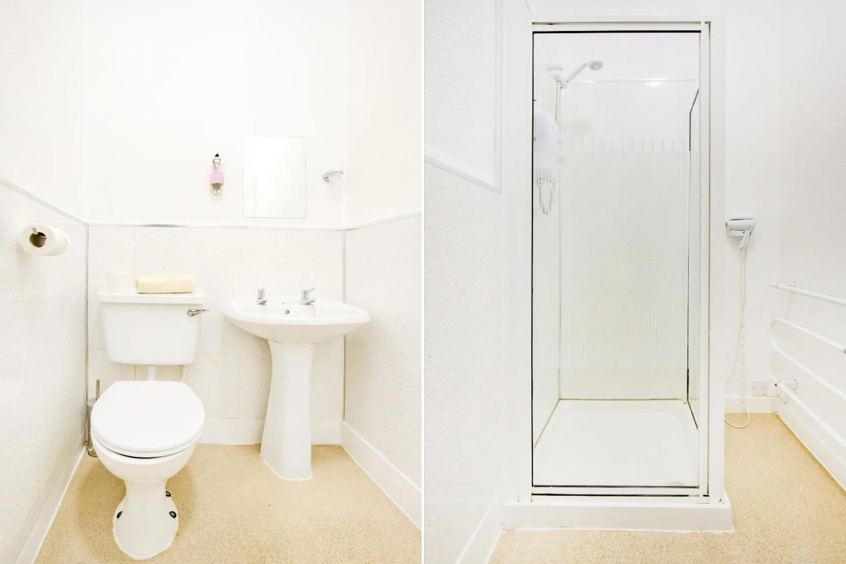 Bathroom in OYO Eastbank Hotel, Speyside Scotland