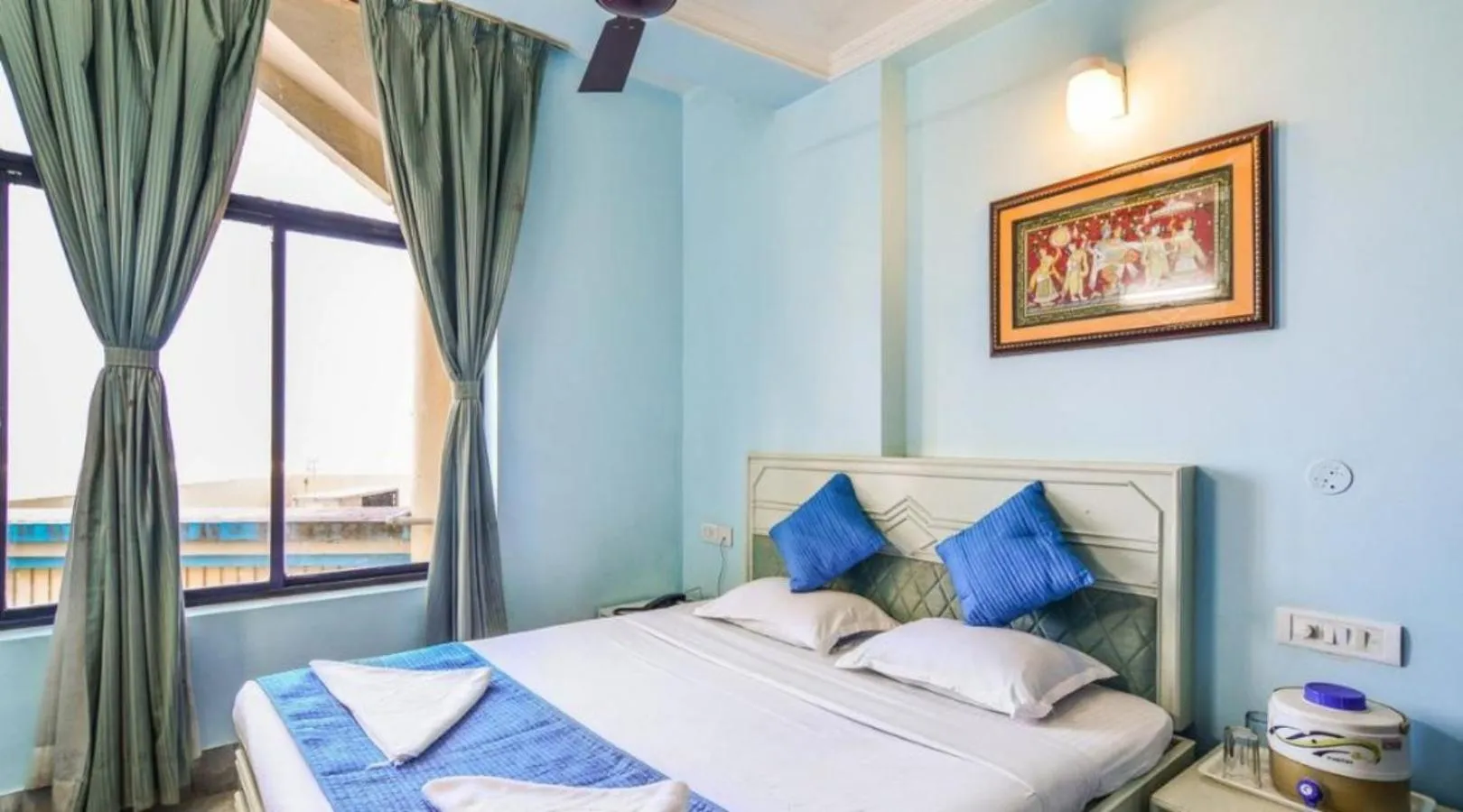 Photo of the whole room in Hotel Niladri