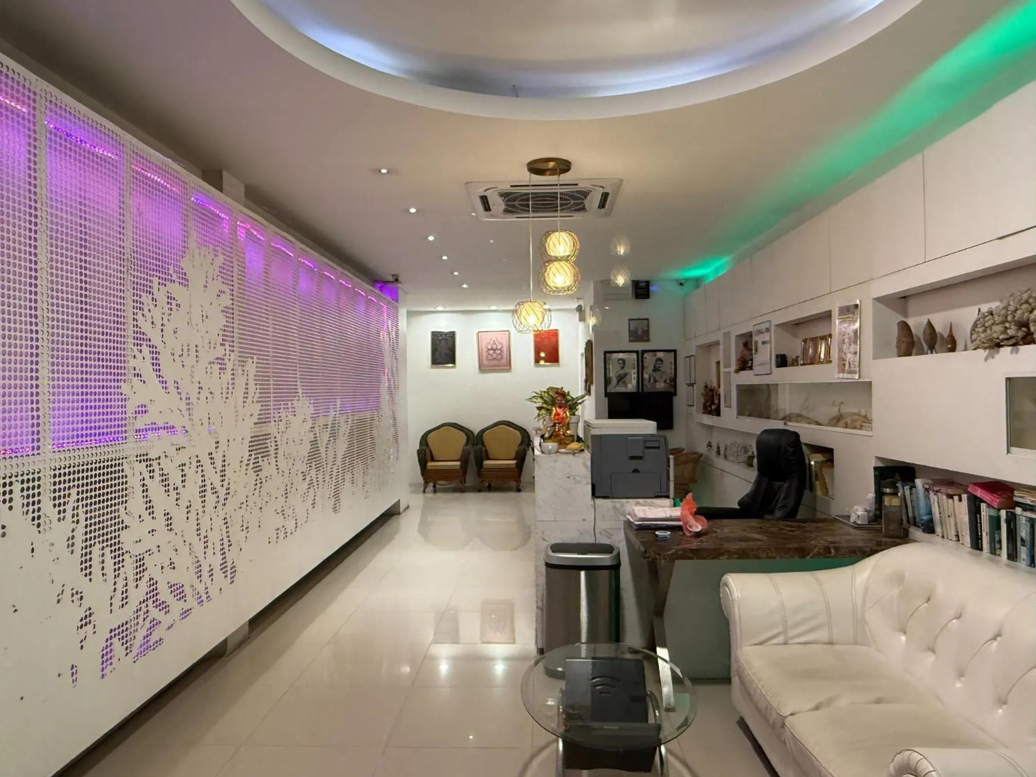 Property building in Coral Inn