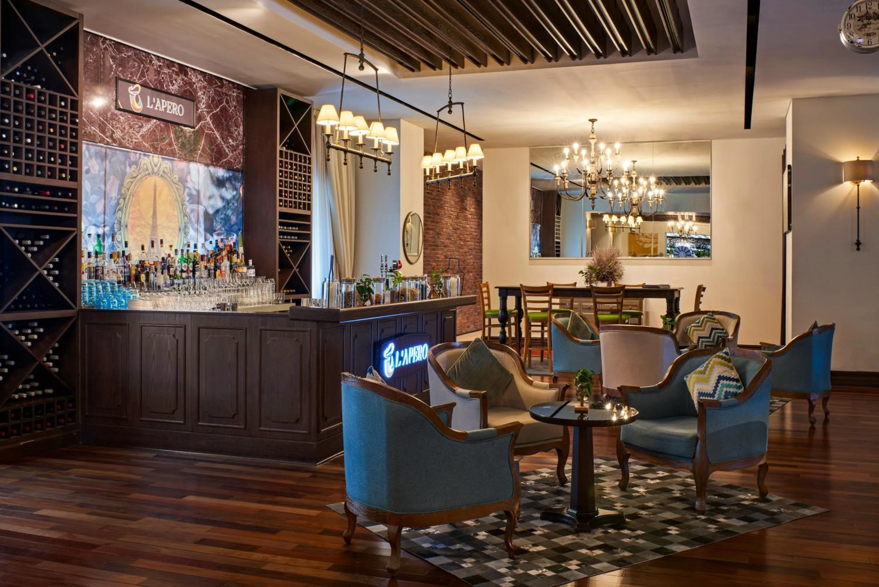 Lounge or bar in Sofitel Dubai Downtown