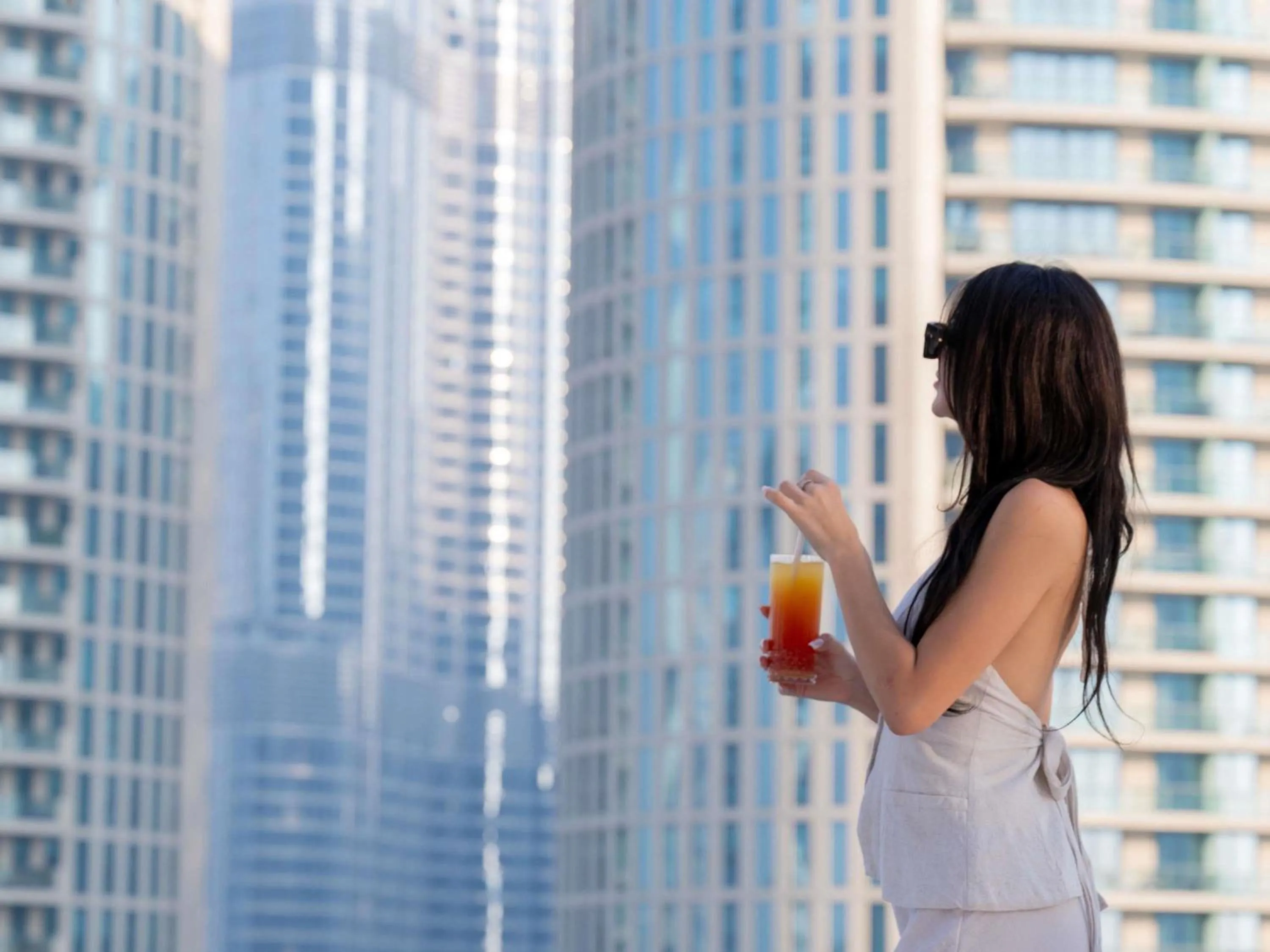 Lounge or bar in Sofitel Dubai Downtown