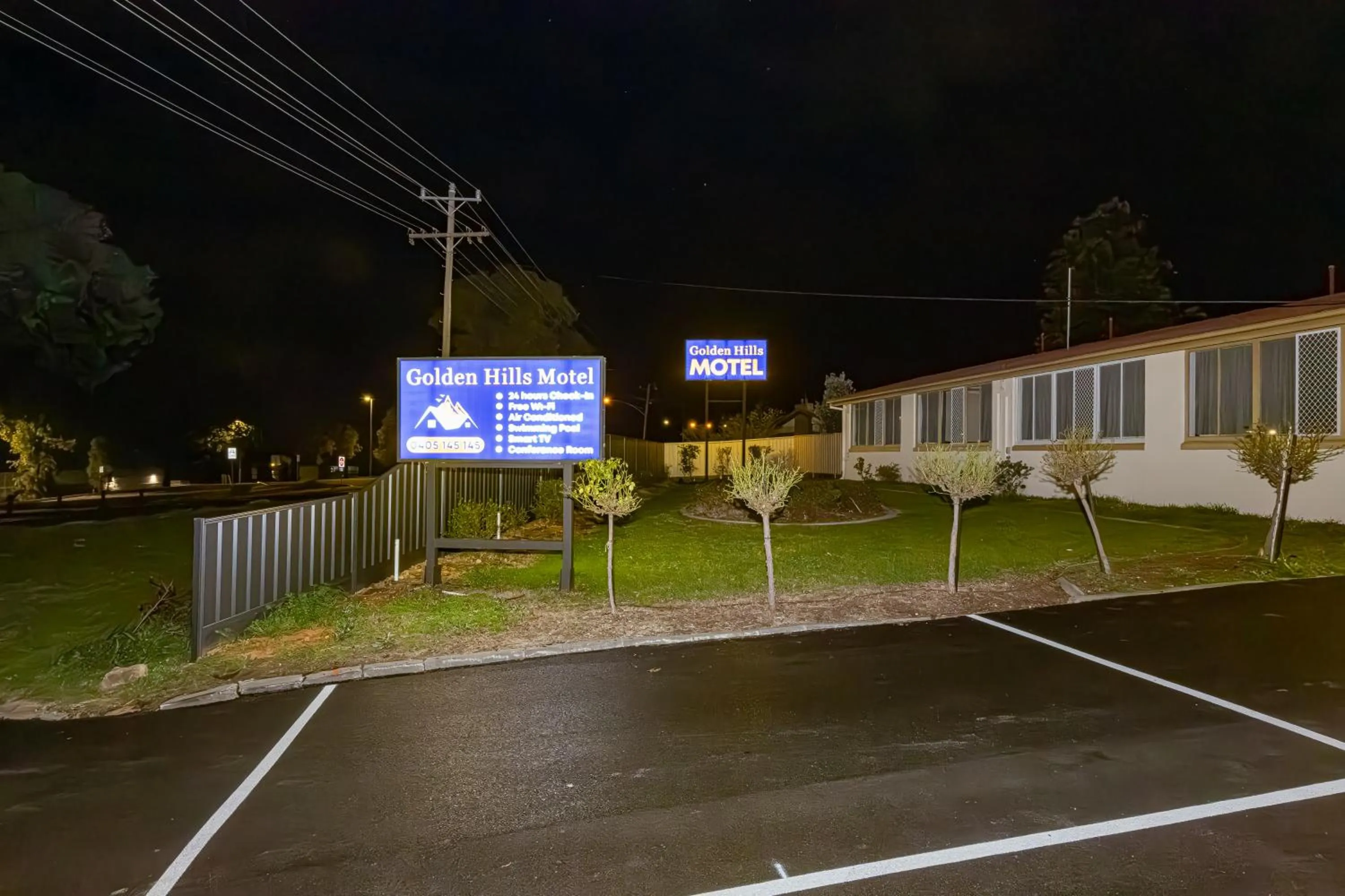 Property building in Golden Hills Motel