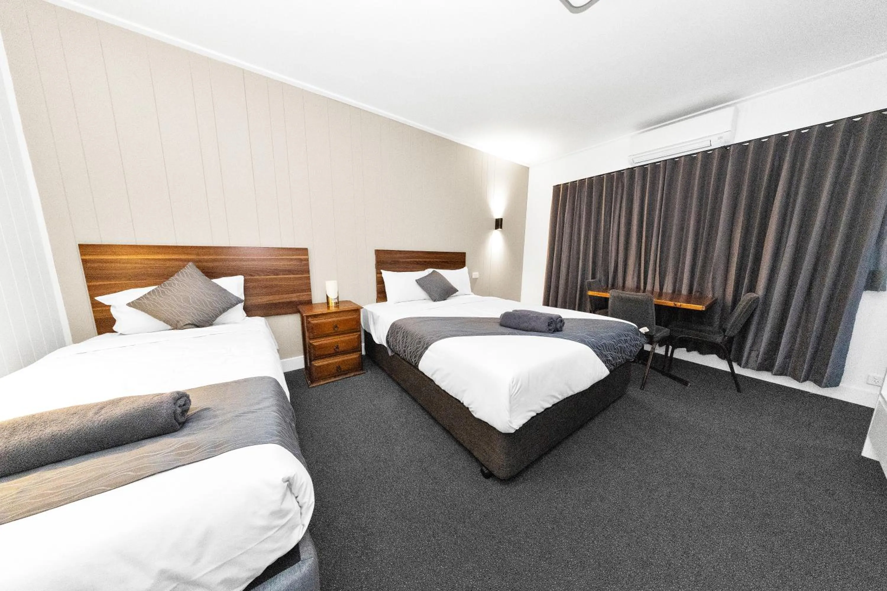 Bed in Golden Hills Motel