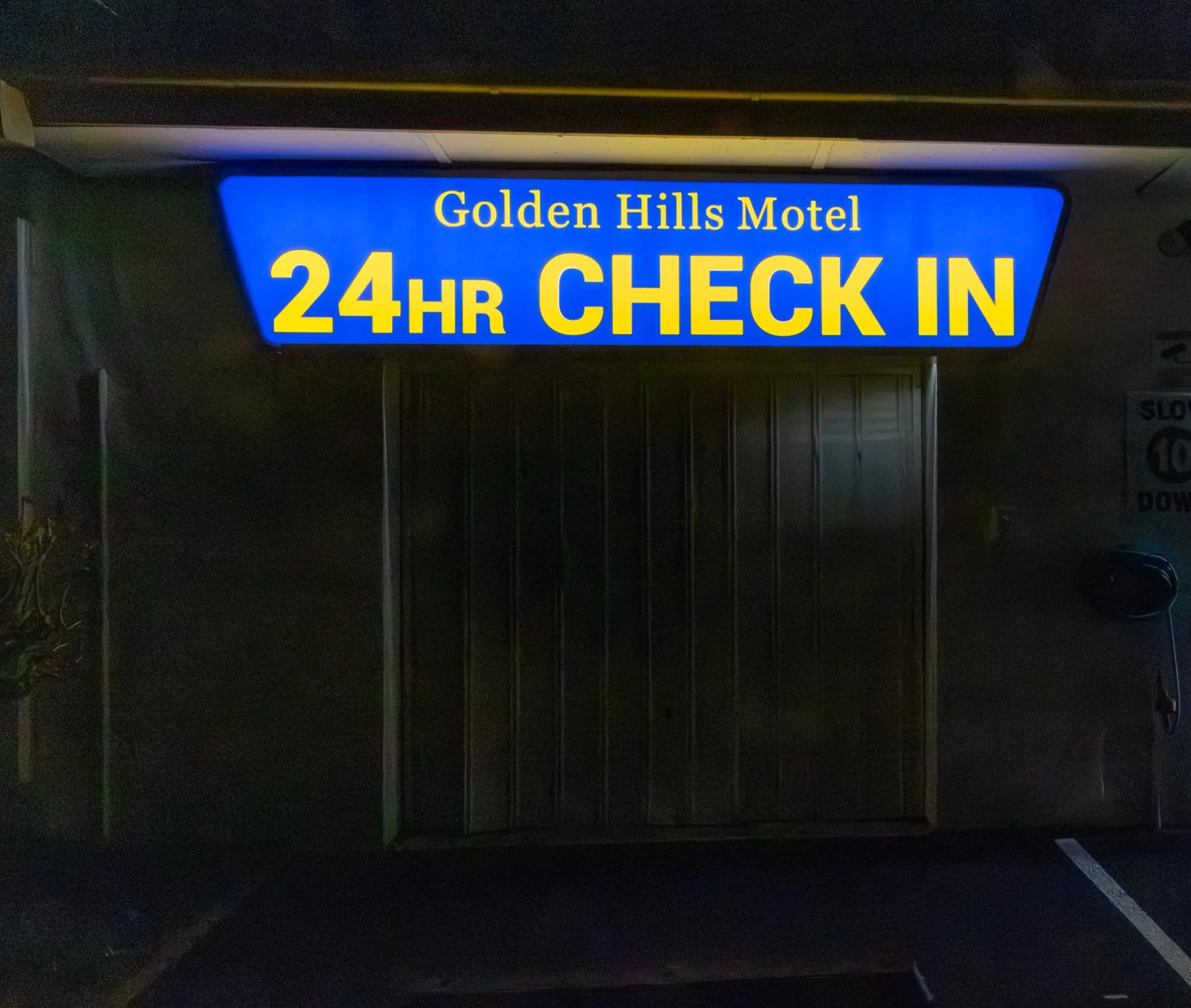 Property building in Golden Hills Motel