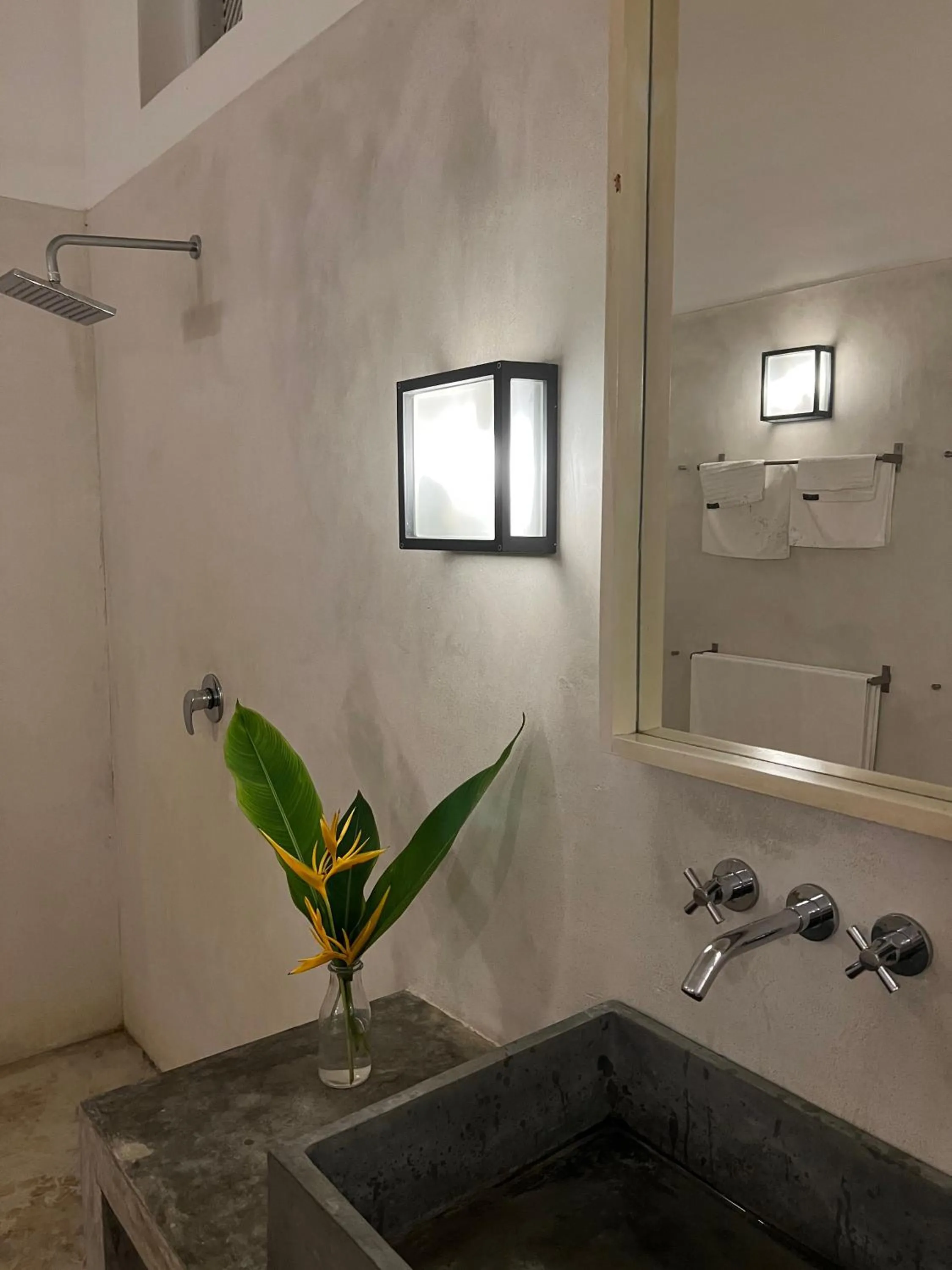 Bathroom in Arabella on Boossa