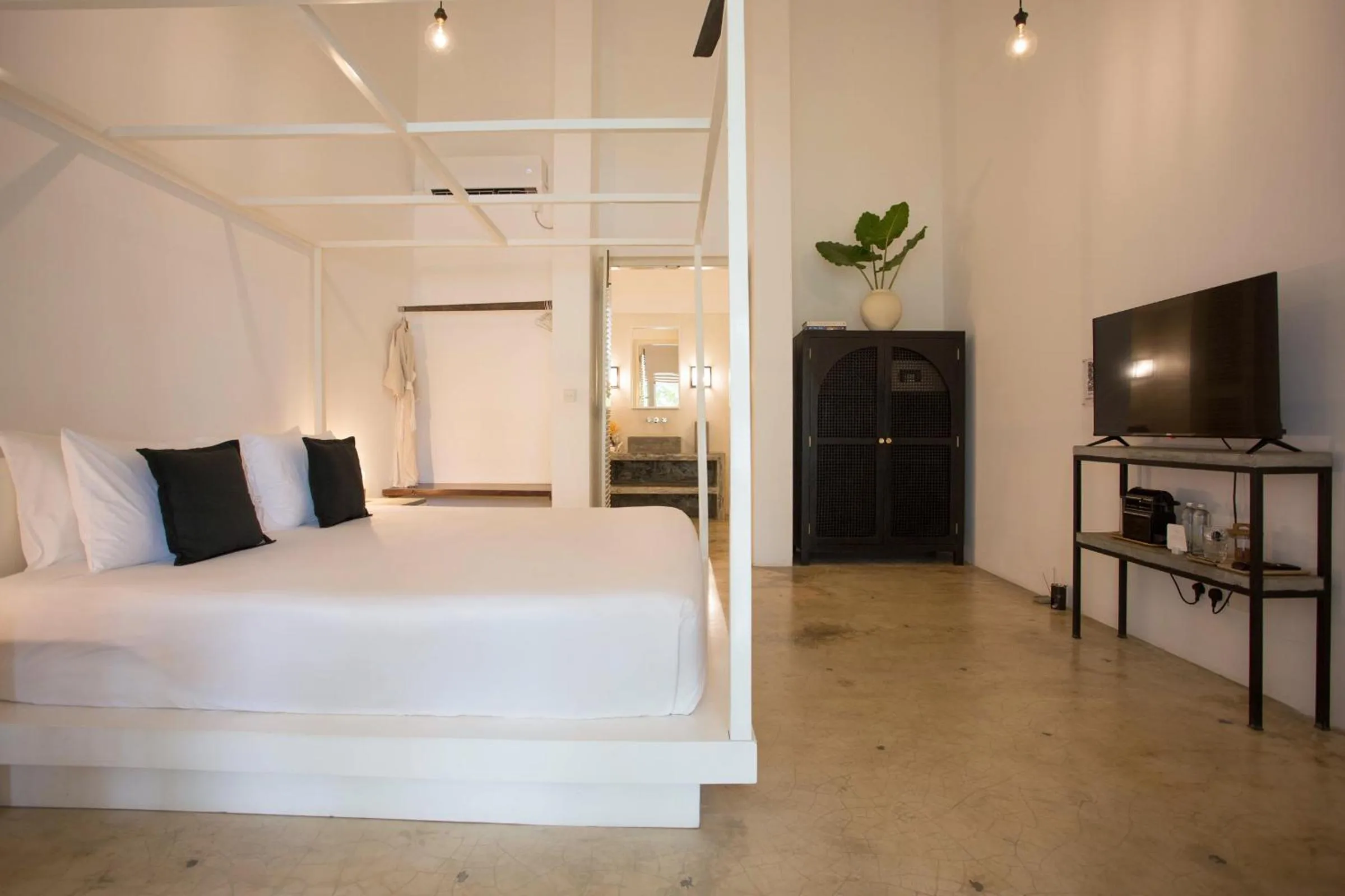 Bed in Arabella on Boossa