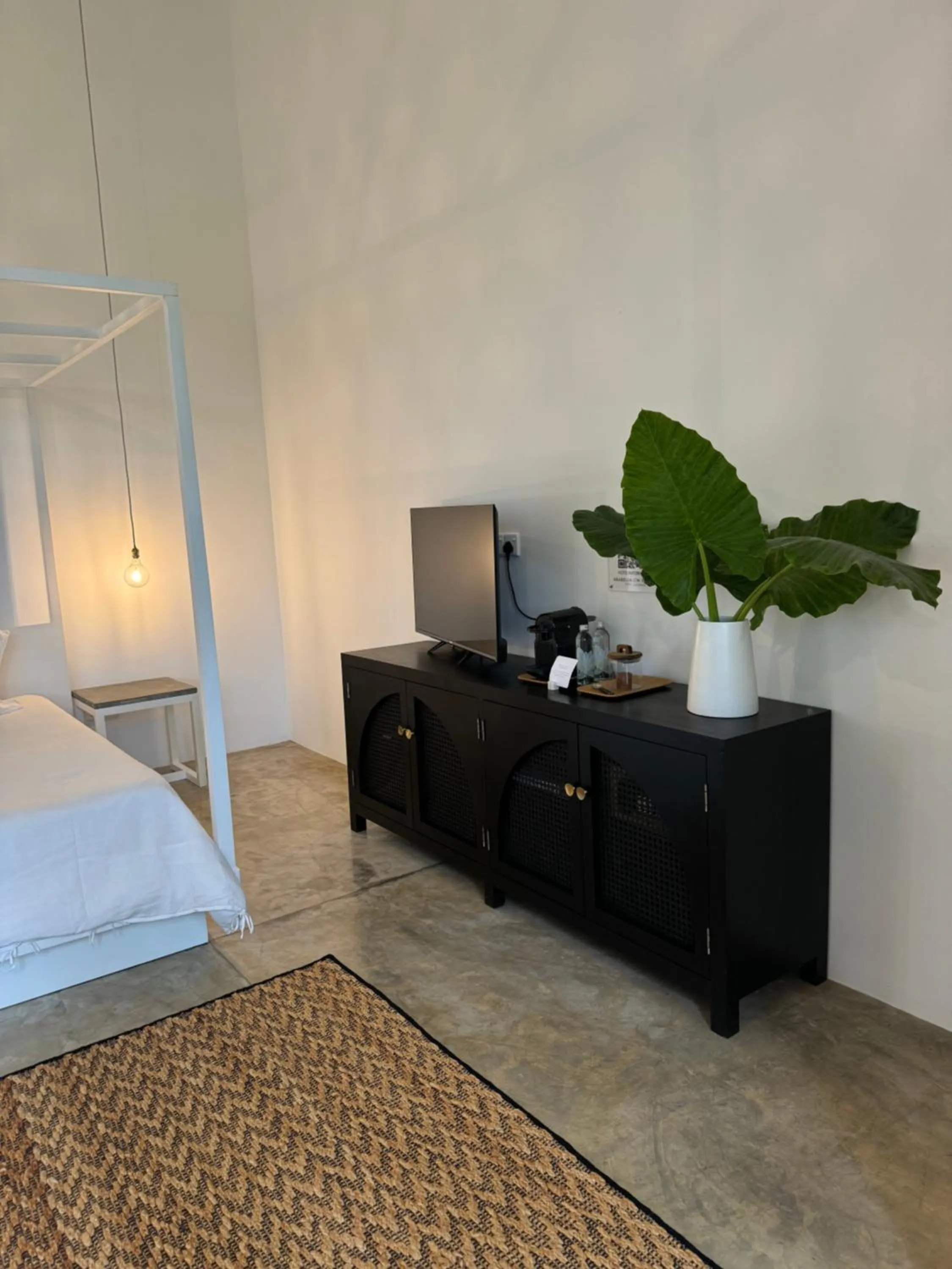 TV and multimedia, Bed in Arabella on Boossa