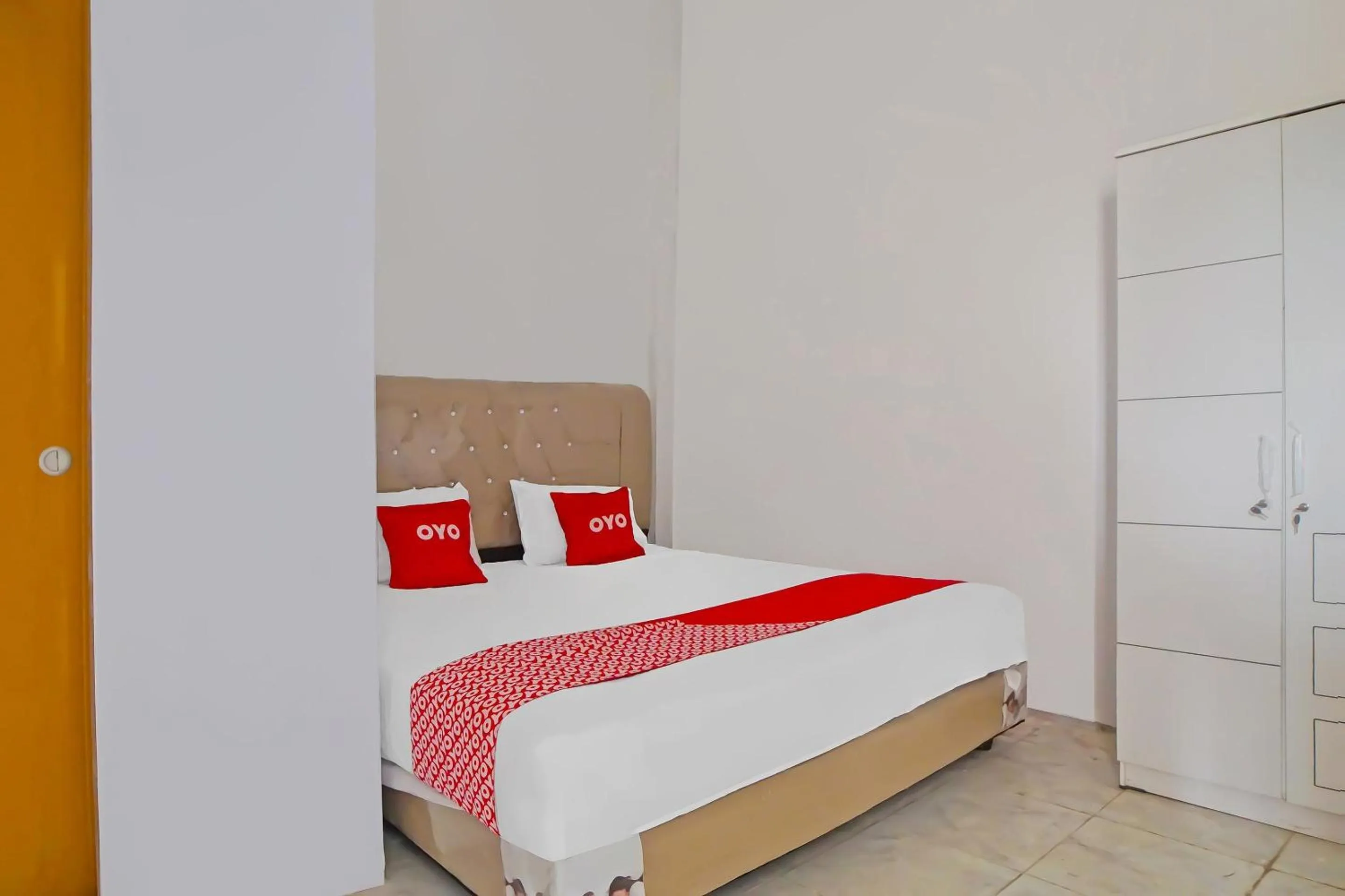 Bedroom in Hotel O Sri Ulina Homestay