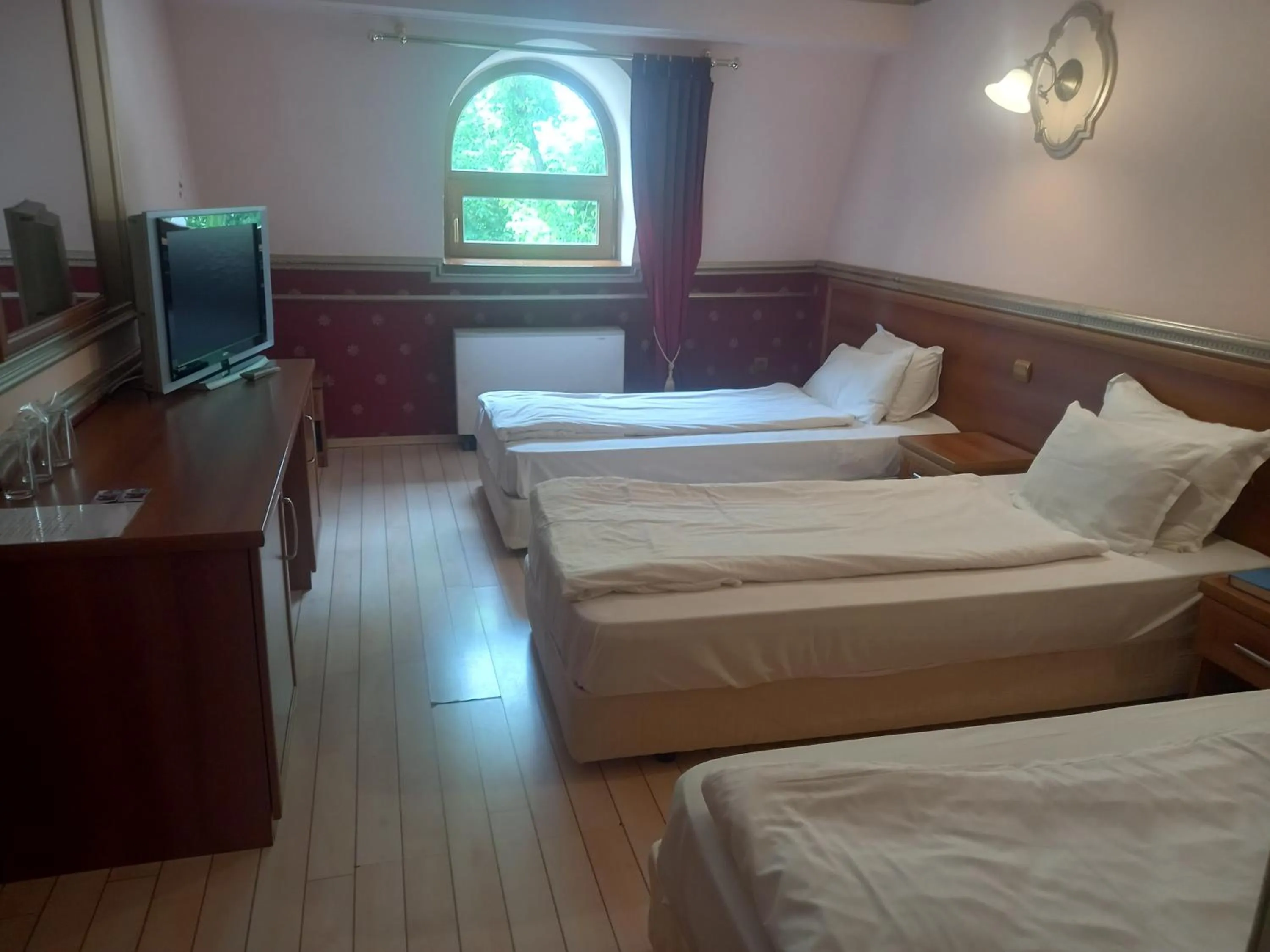 Photo of the whole room, Bed in Hotel Rio