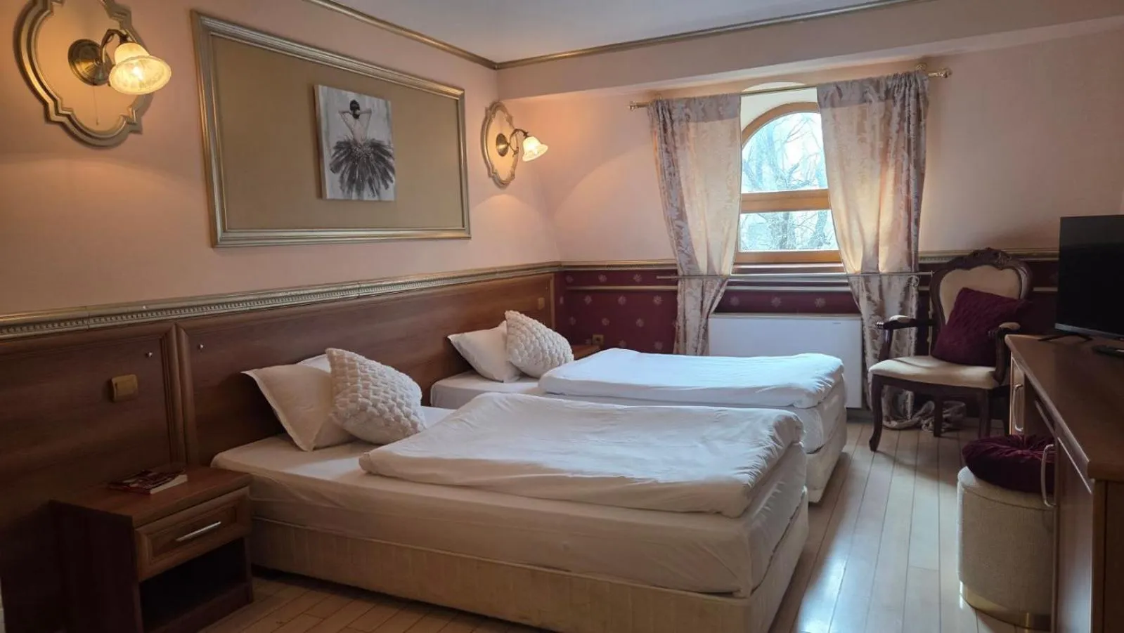 Photo of the whole room, Bed in Hotel Rio