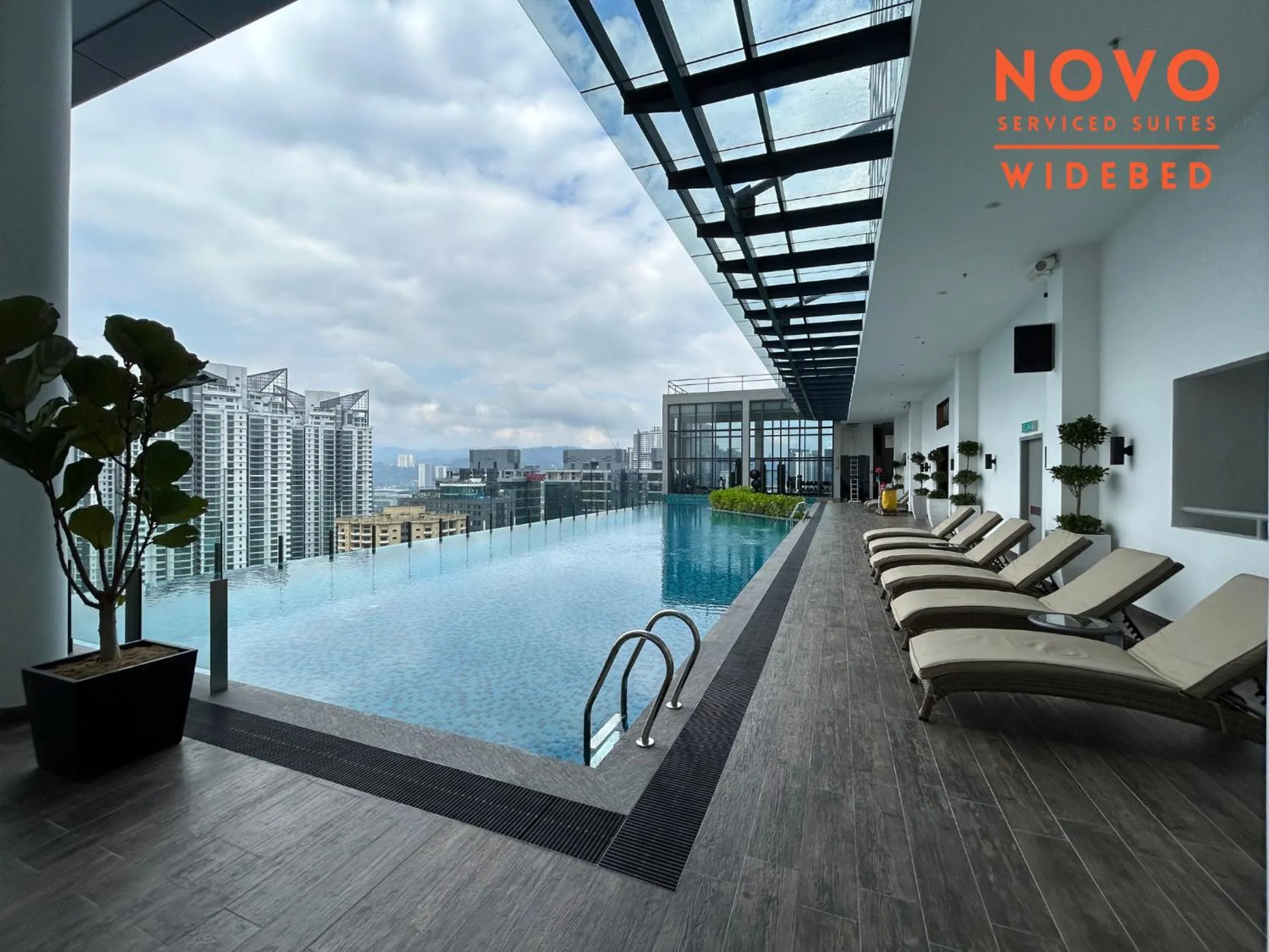 Swimming pool in NOVO Serviced Suites by Widebed, Jalan Ampang, Gleneagles
