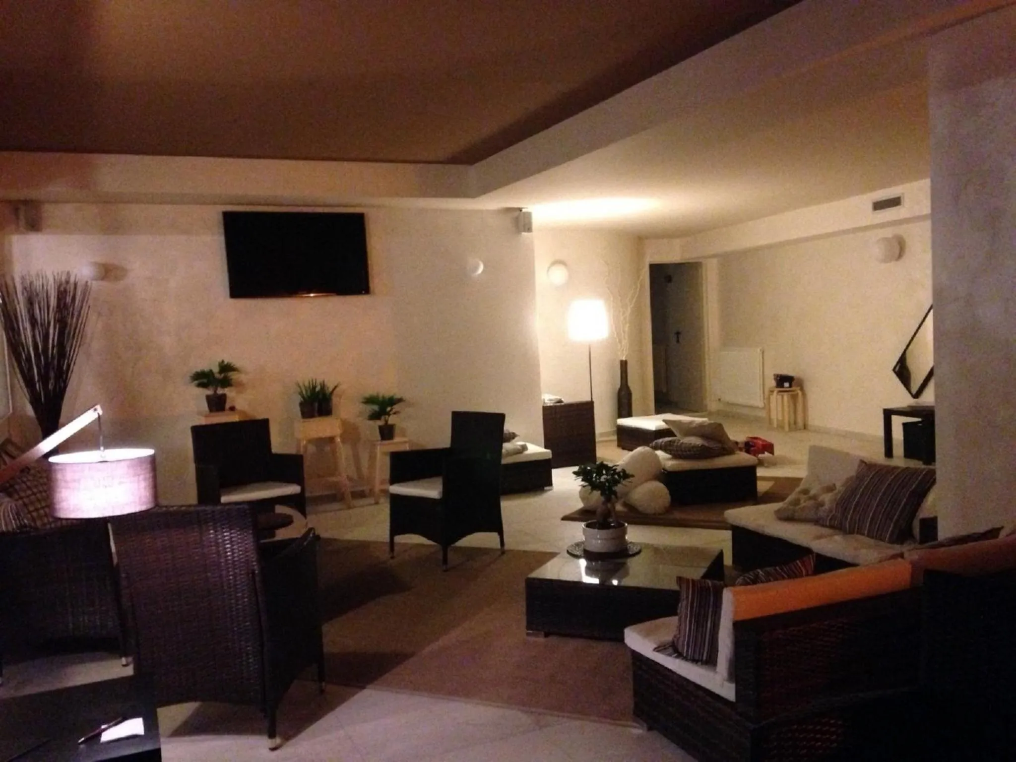 Communal lounge/ TV room in Borgo Fantino - Residenze e Alloggi Vacanza