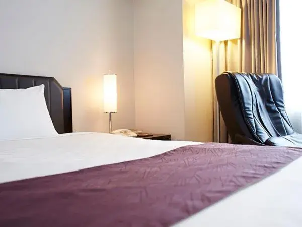 Executive Single Room - Smoking in Hotel New Otani Takaoka Executive Single Room - Smoking in Hotel New Otani Takaoka