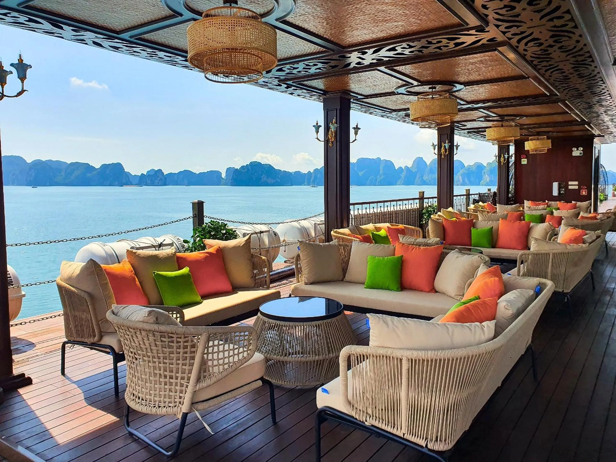 sunbed in Indochine Premium Halong Bay