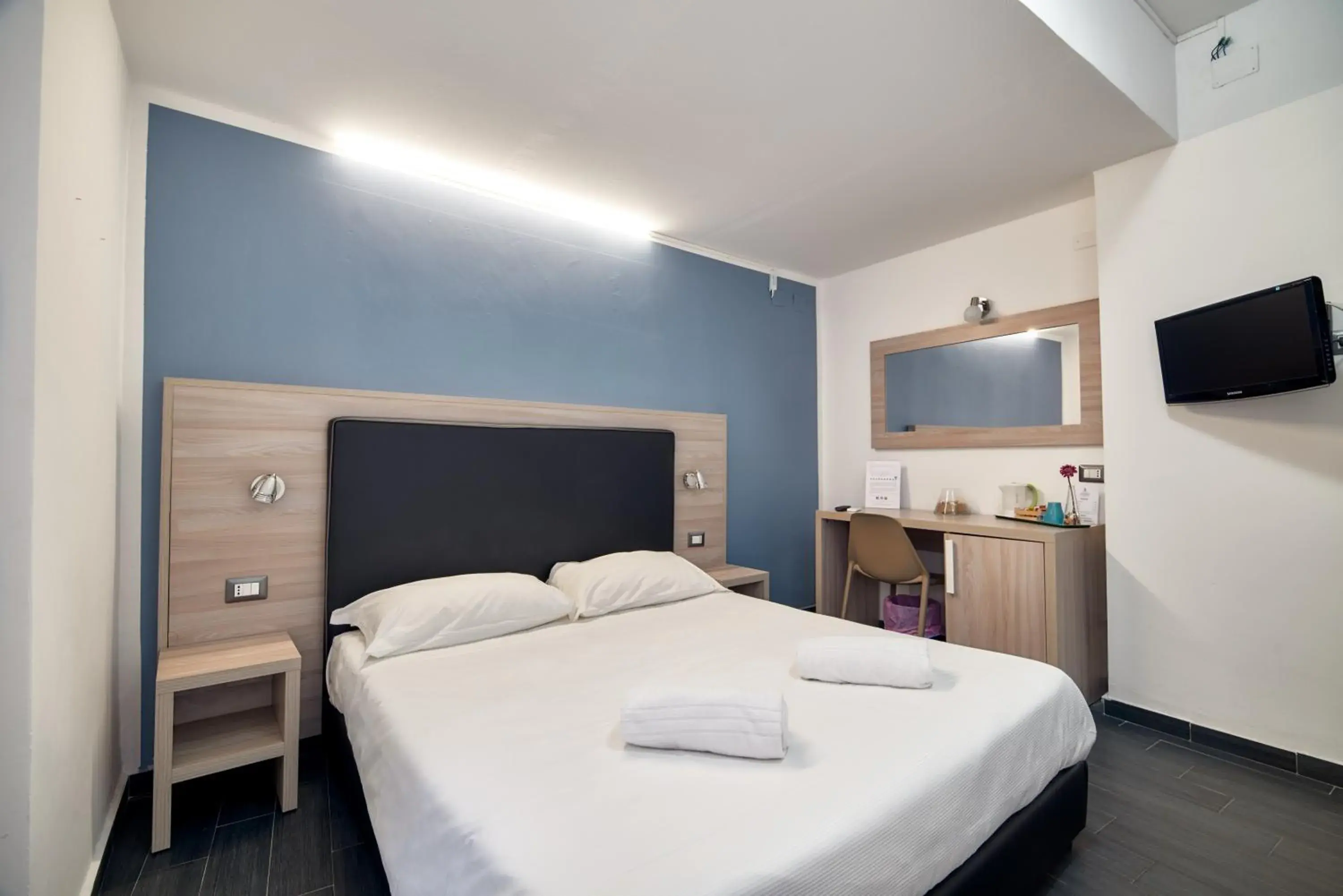 Economy Double Room in La Terrazza sul Centro Economy Double Room in La Terrazza sul Centro