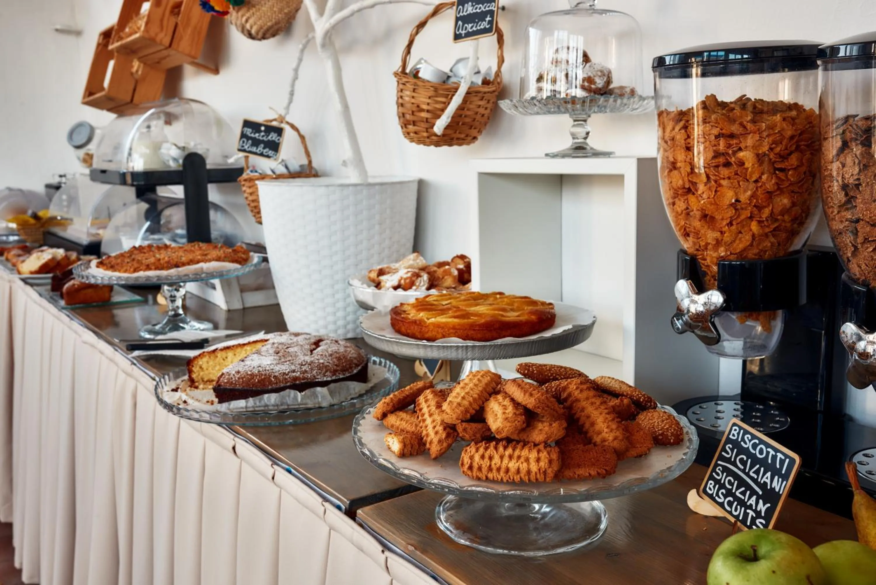 Food and drinks in La Terrazza sul Centro