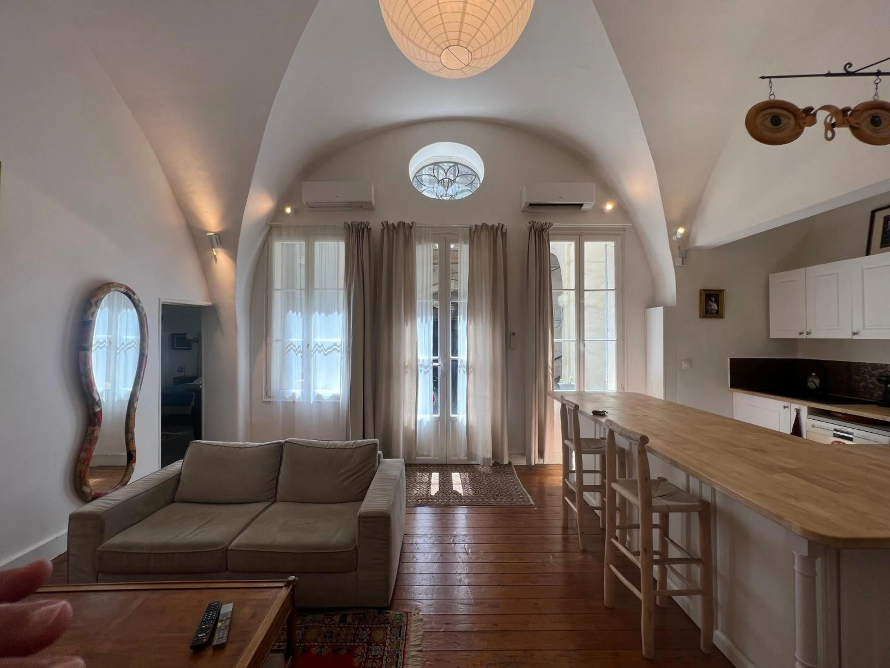 Courbet's bachelor pad