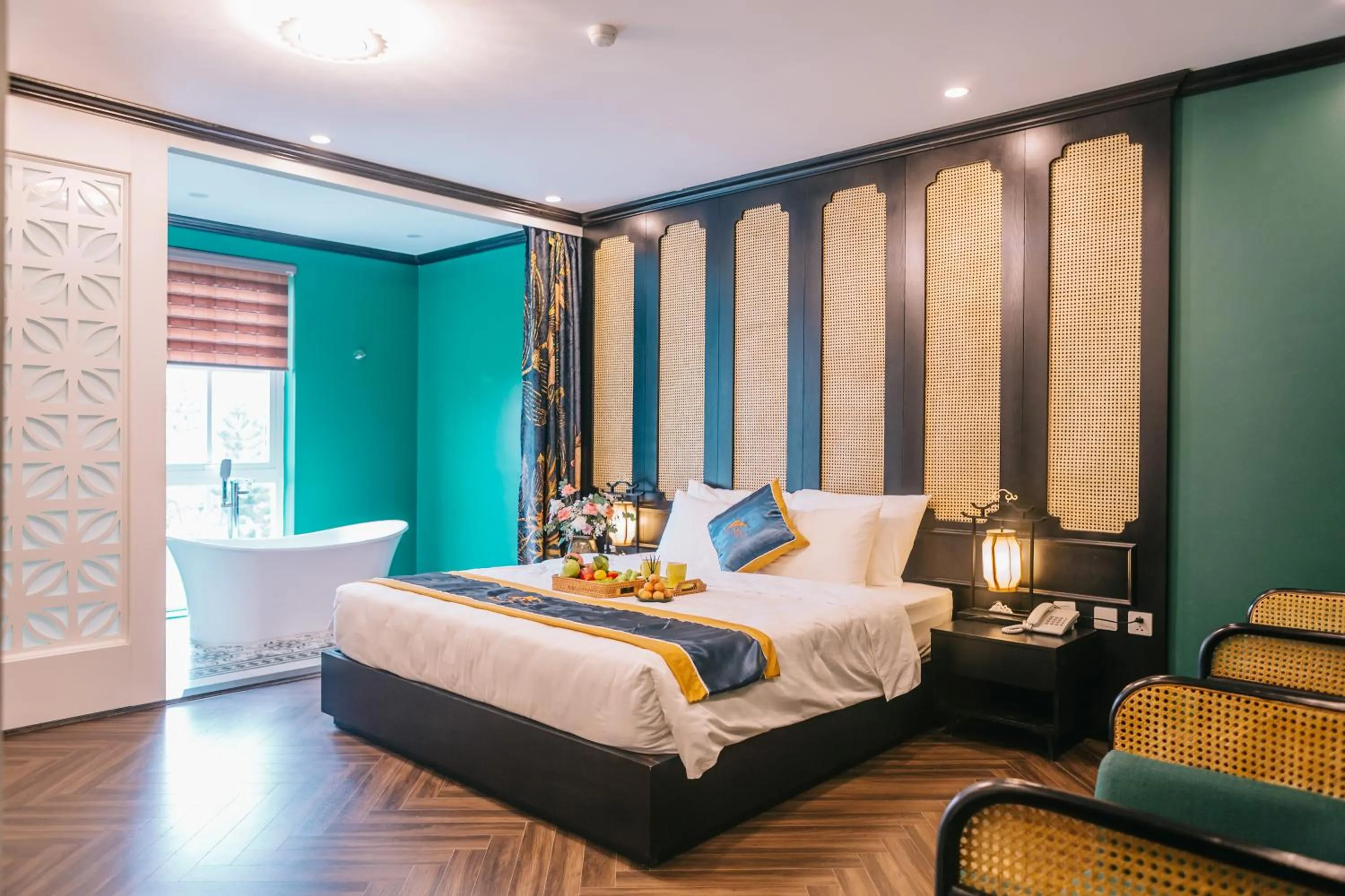 Bed in Alee HaLong Hotel