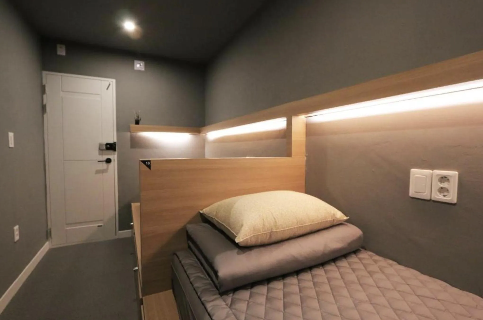 Bedroom, Bed in Blueboat Hostel Jeonju