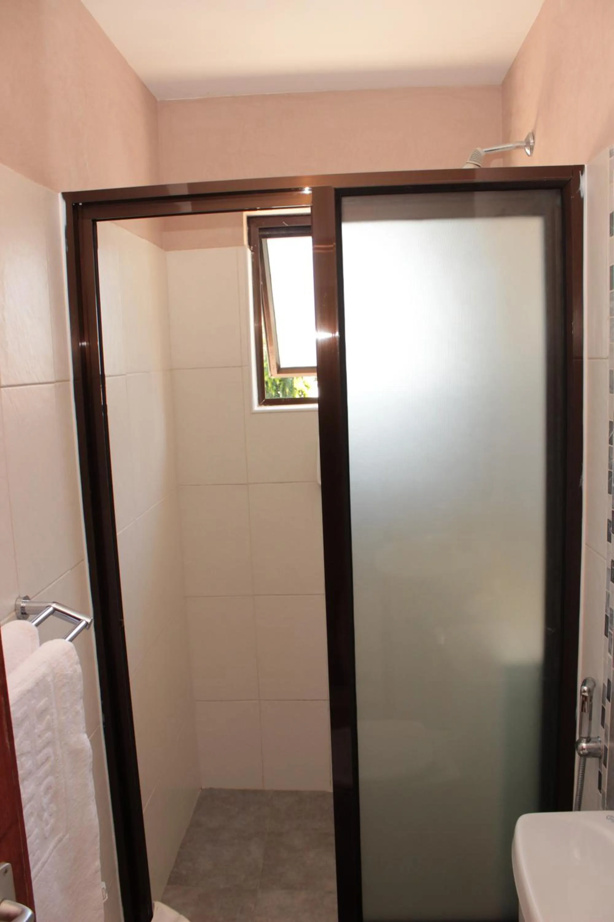 Moffat Court Boutique Hotel