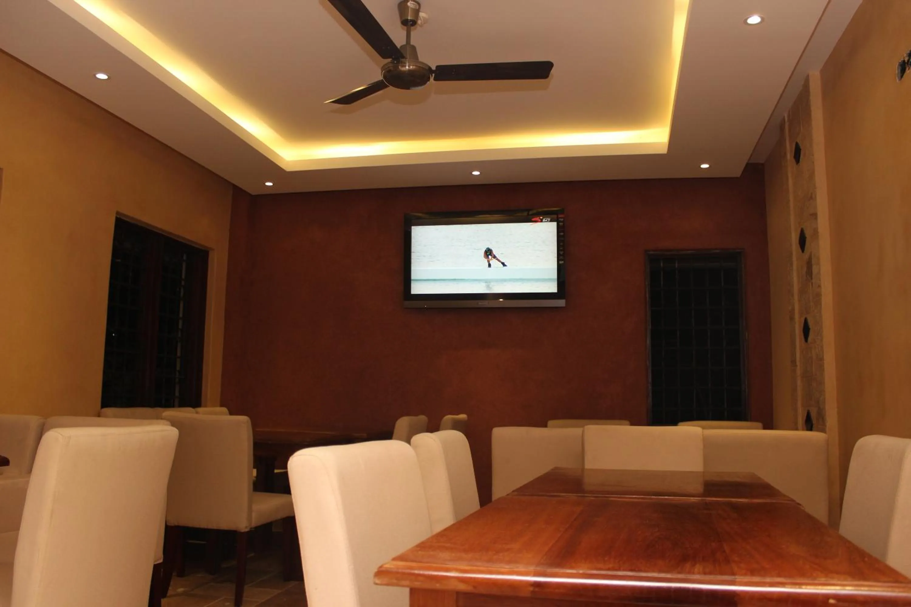 Moffat Court Boutique Hotel