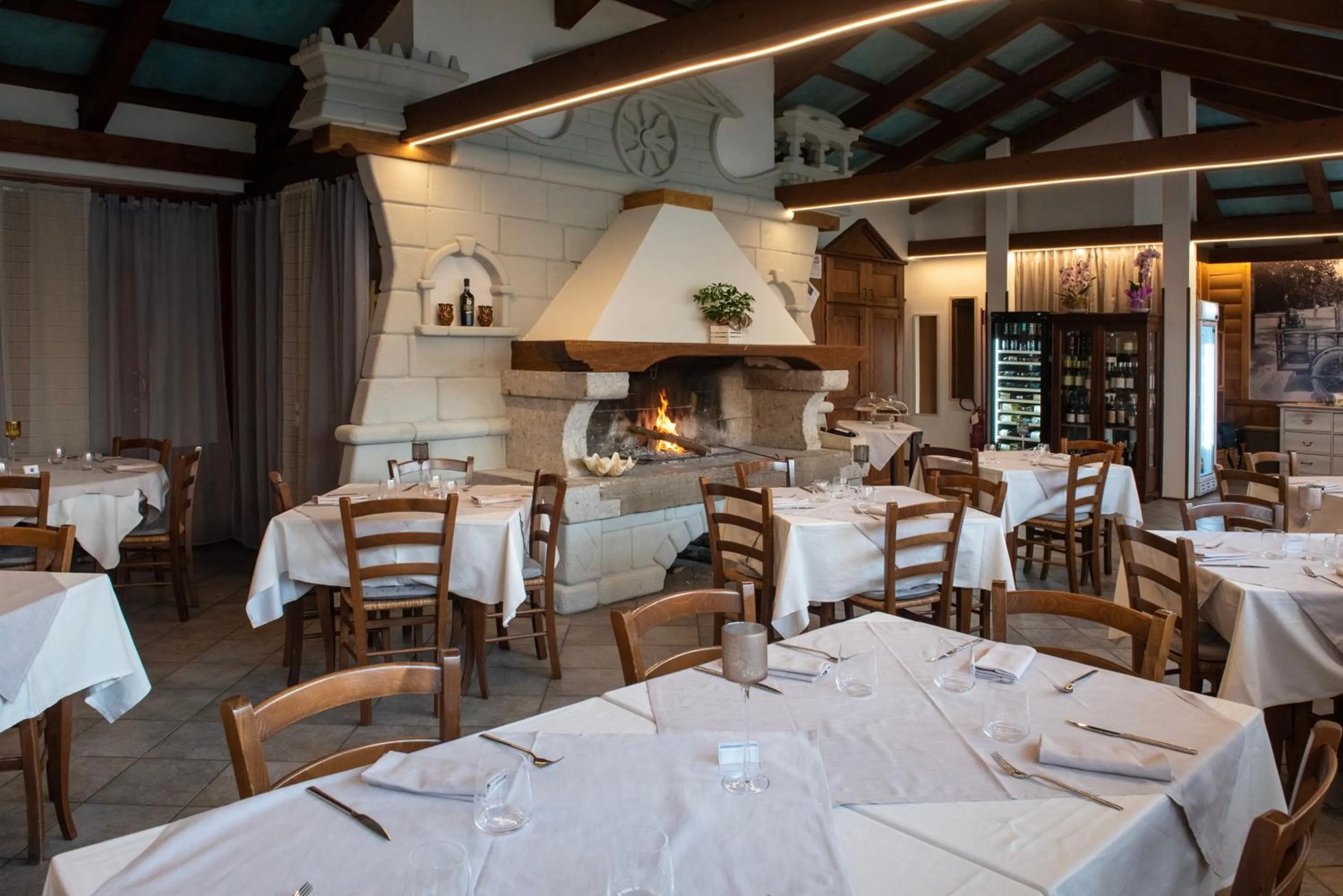 Restaurant/places to eat in Albergo Alla Cesa