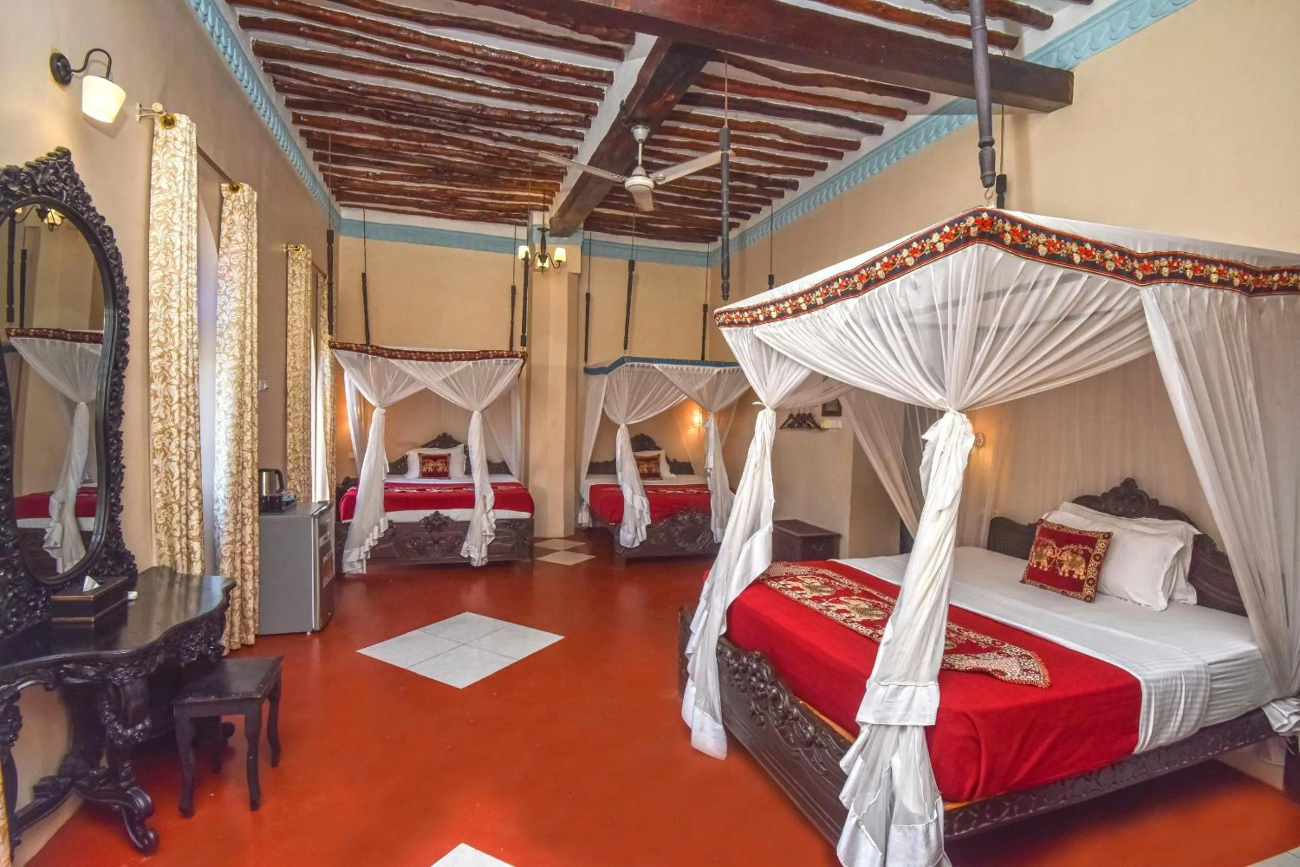 Photo of the whole room, Bed in Tembo House Hotel